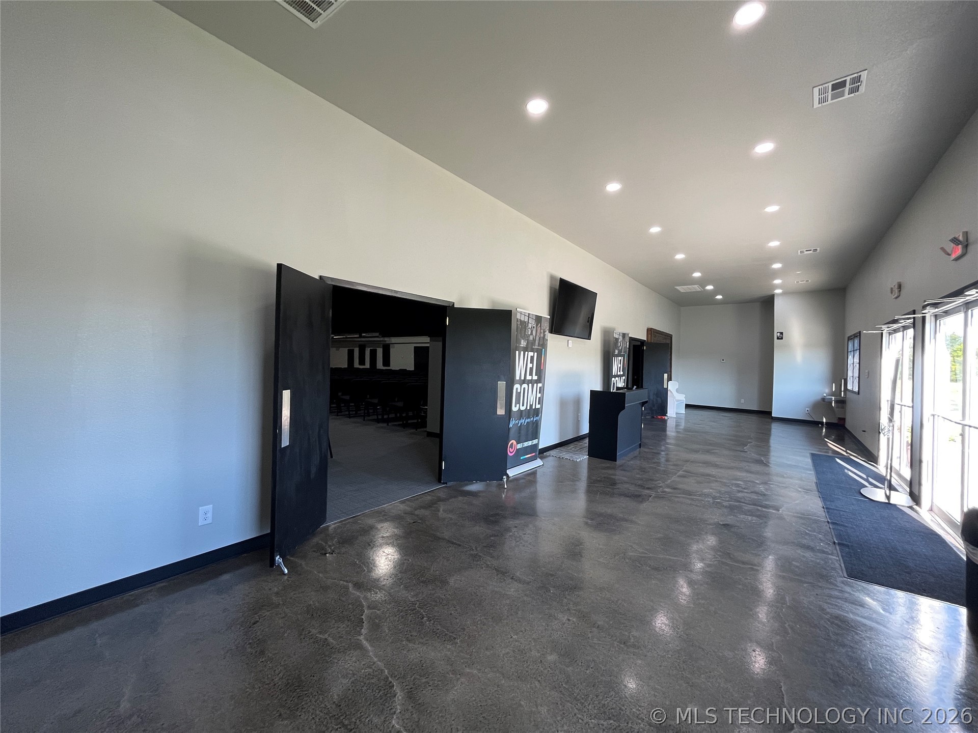 2710 S Cherokee Drive Muskogee OK 74403