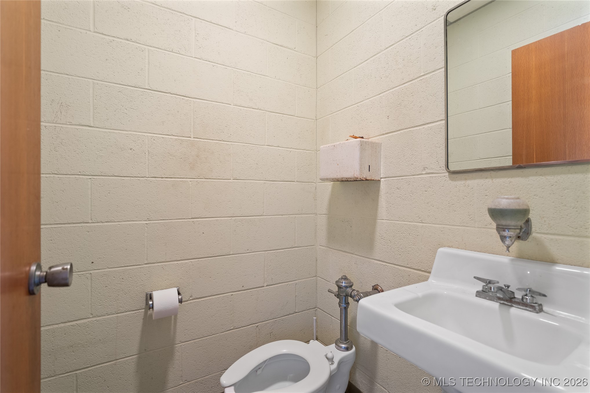 1032 Cherry Street Ardmore OK 73401