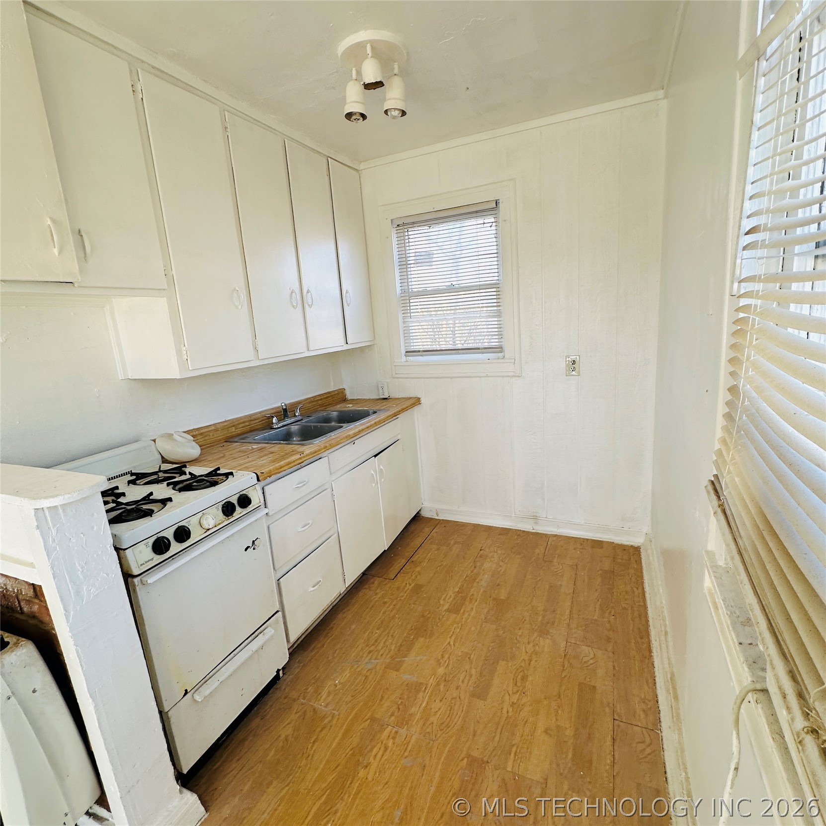 507 S Maryland Avenue Claremore OK 74017