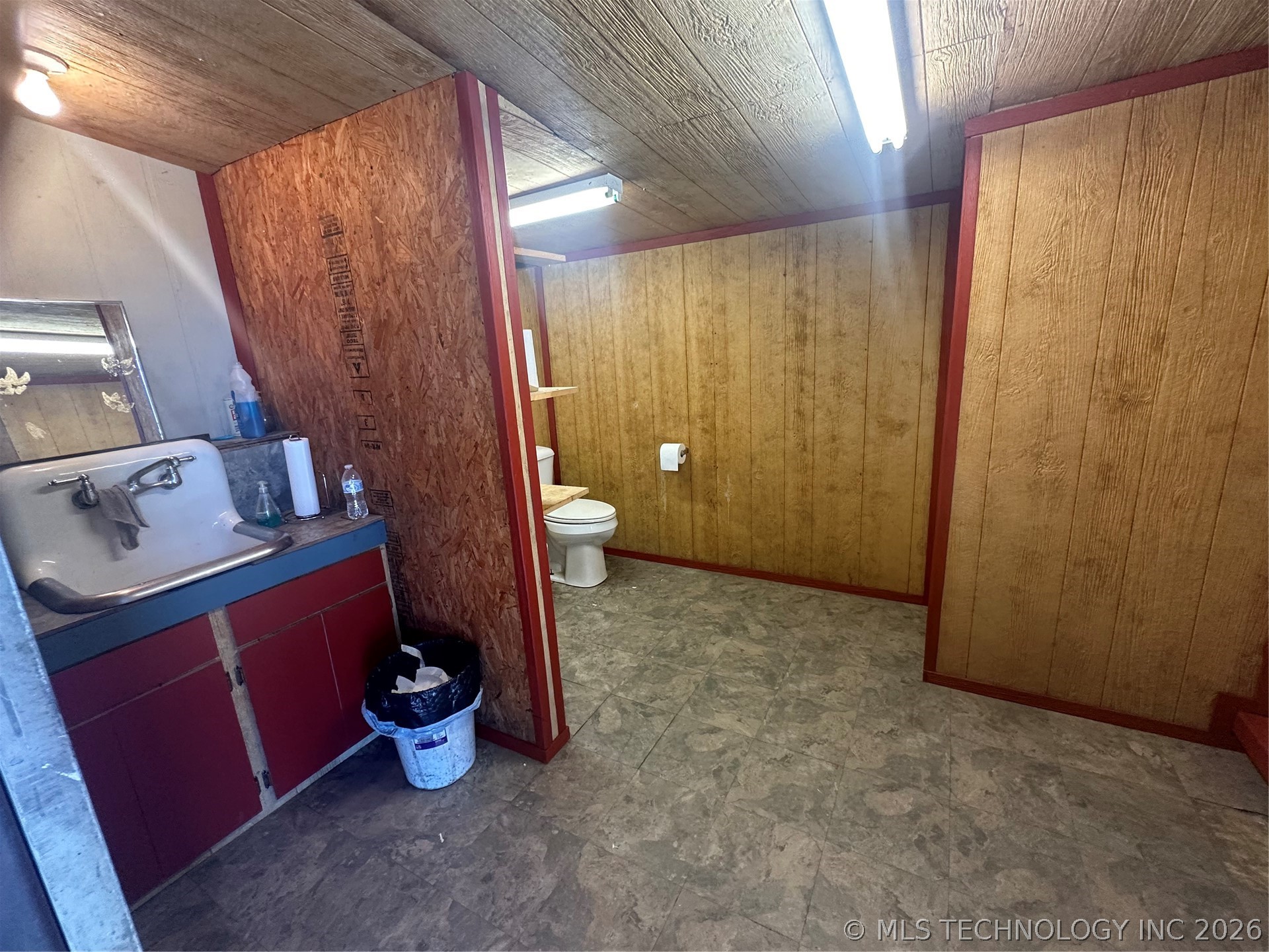 1692 J M Bailey Eufaula OK 74432