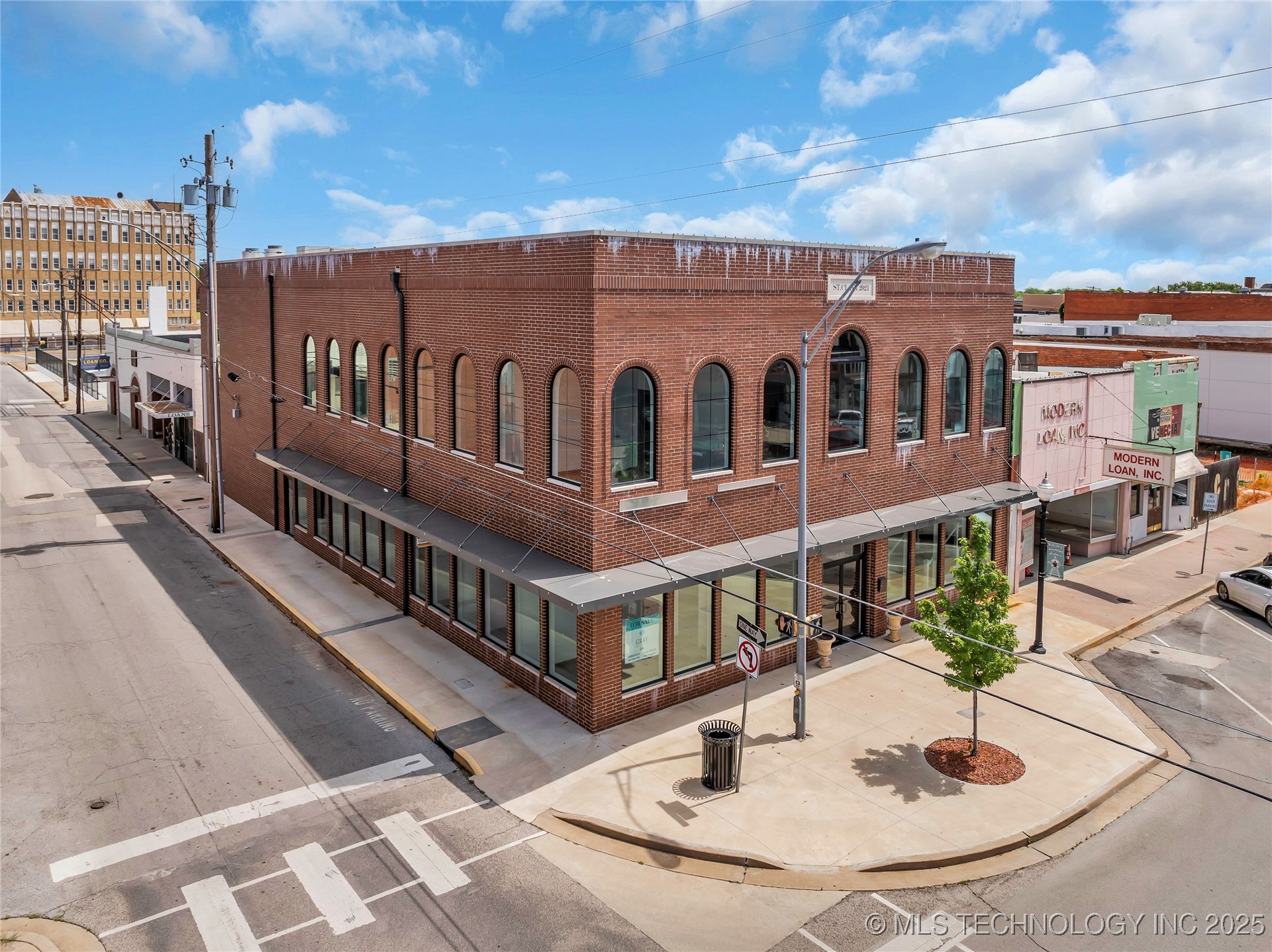 127 W Main Street Ardmore OK 73401
