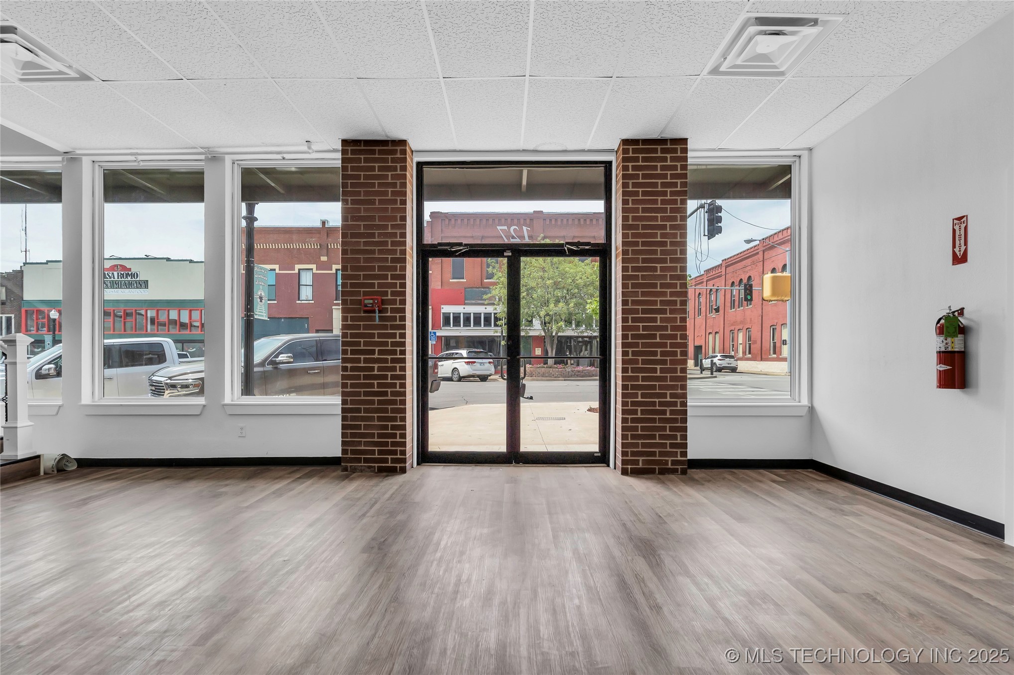 127 W Main Street Ardmore OK 73401
