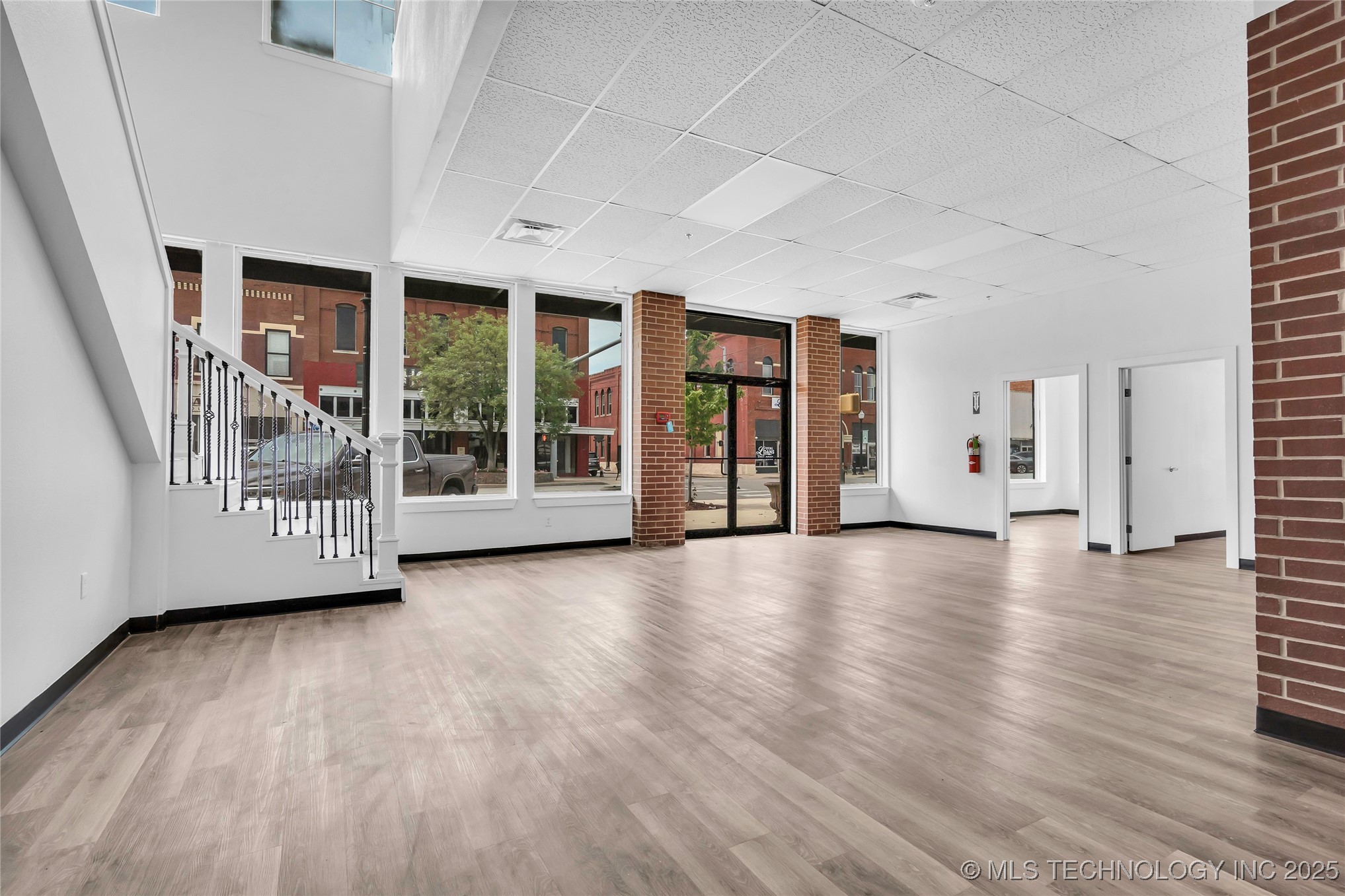 127 W Main Street Ardmore OK 73401