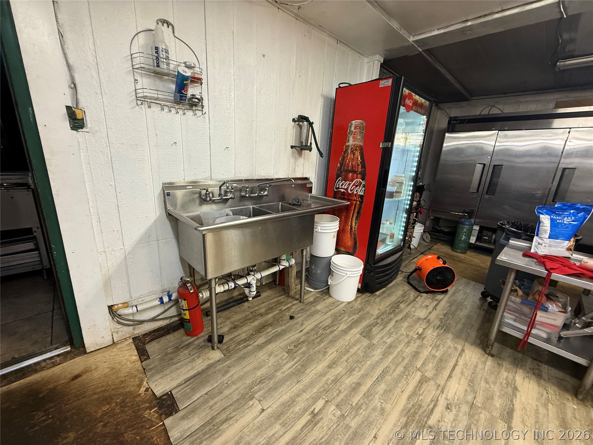 1008 N Highway 77 Marietta OK 73448
