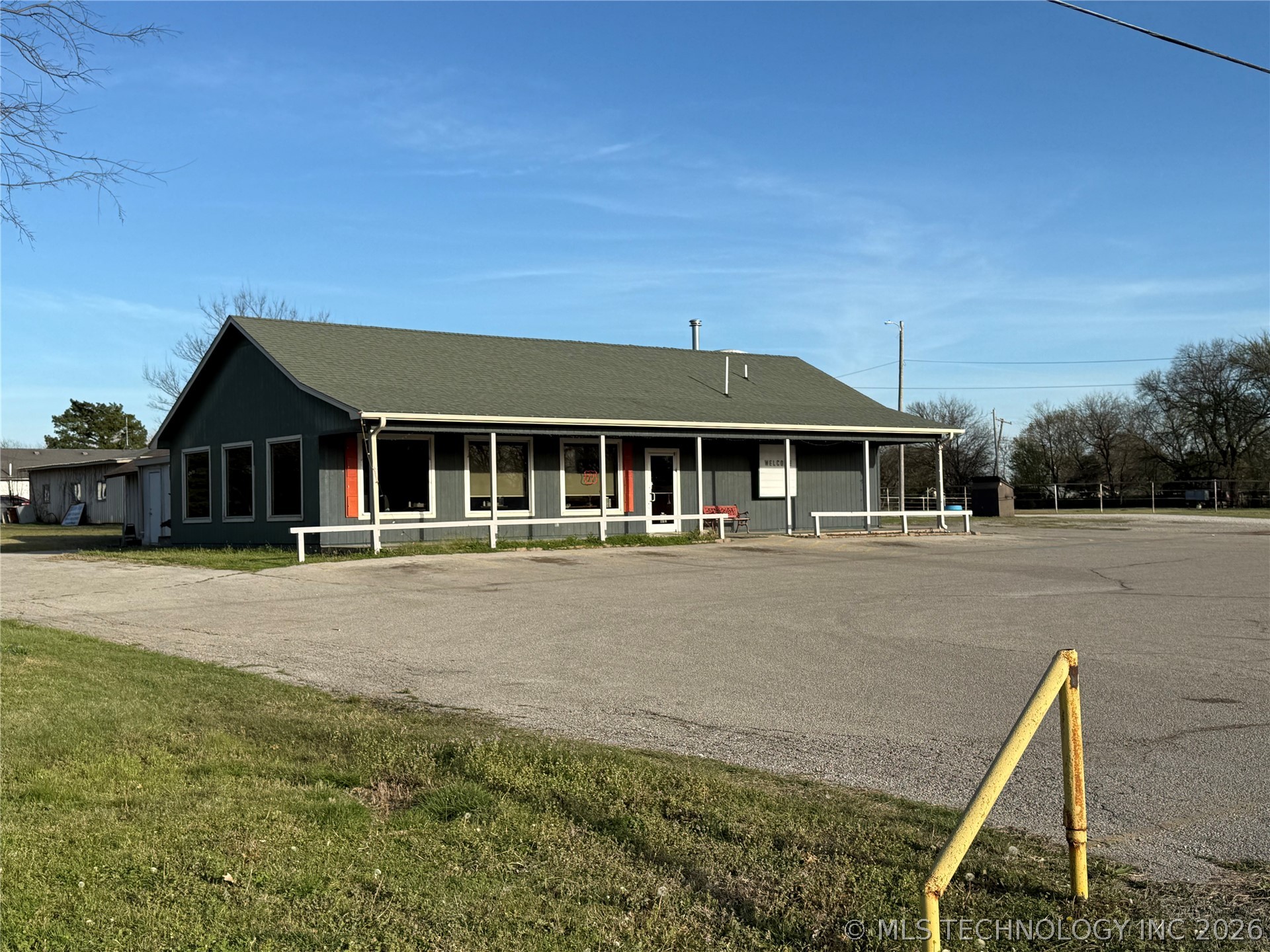 1008 N Highway 77 Marietta OK 73448