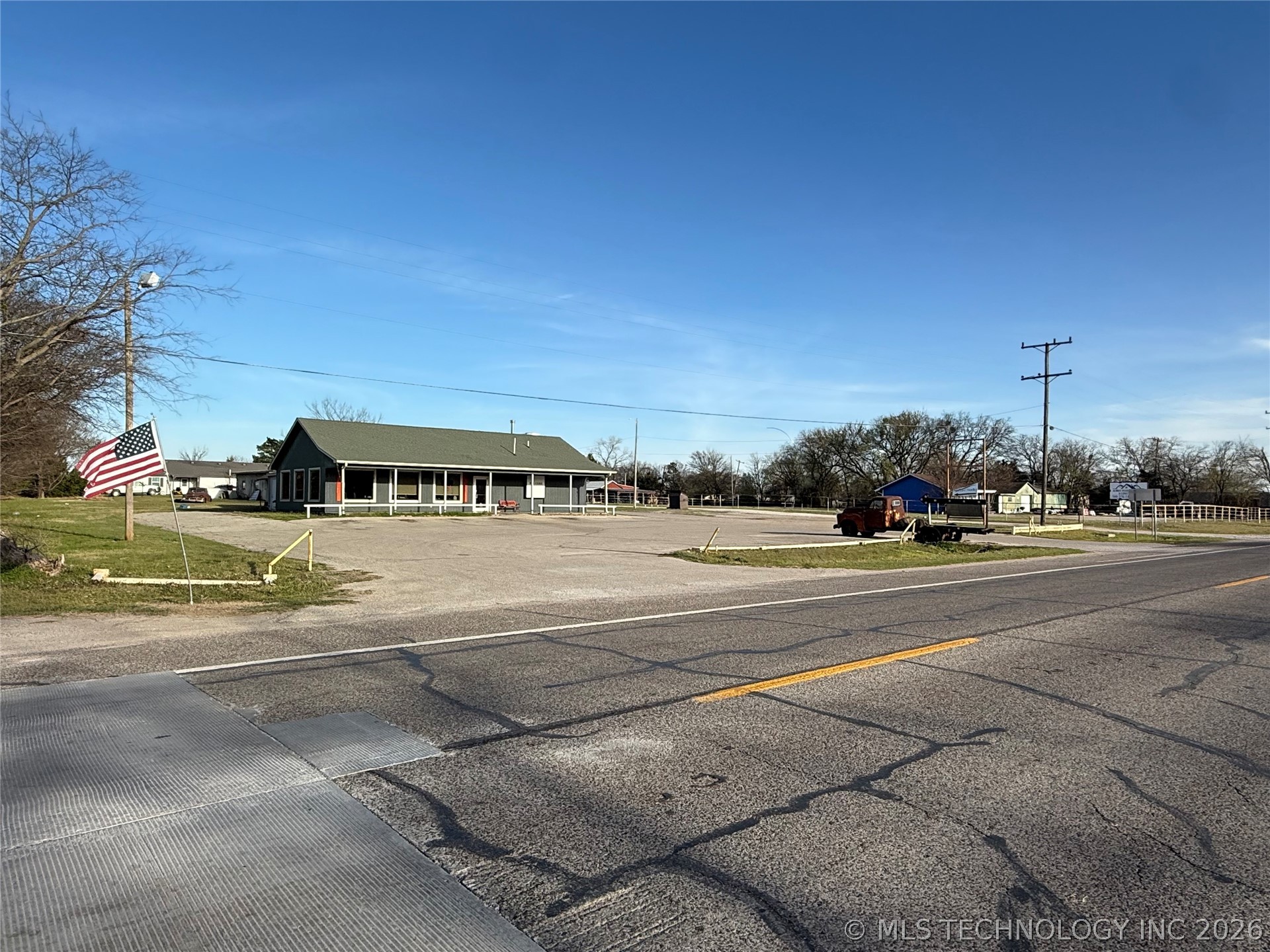 1008 N Highway 77 Marietta OK 73448