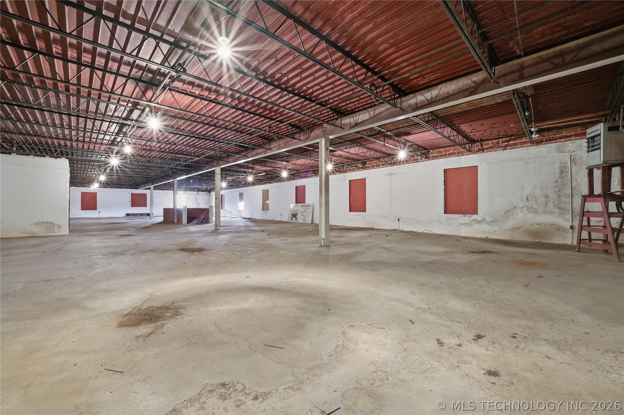 305 E Main Ardmore OK 73401