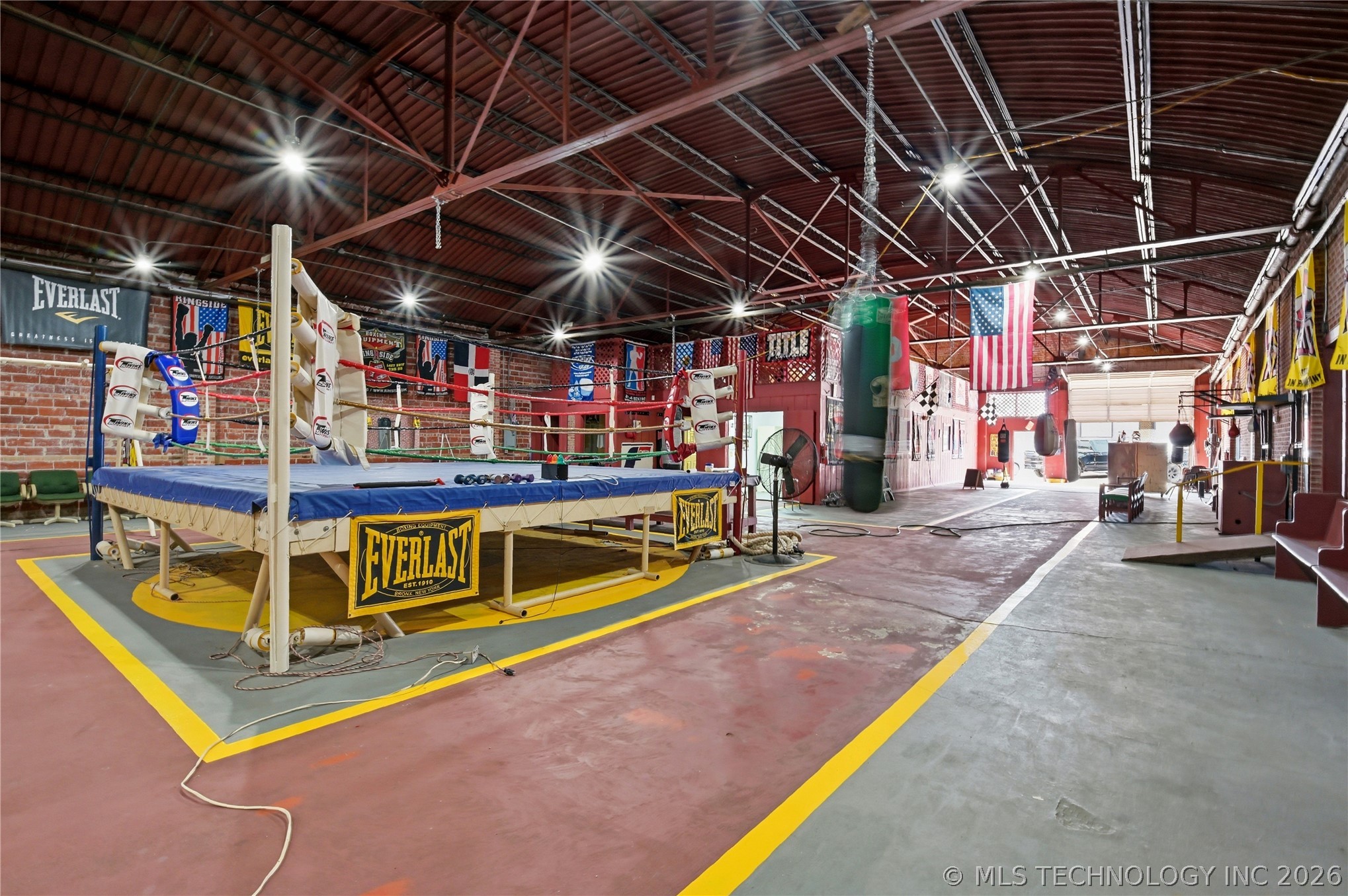 305 E Main Ardmore OK 73401
