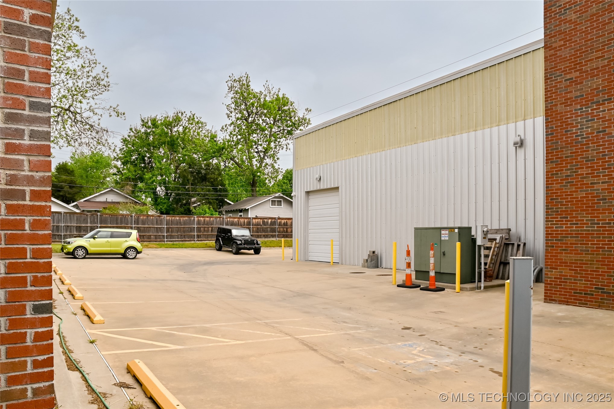 1147 S Lewis Avenue Tulsa OK 74104