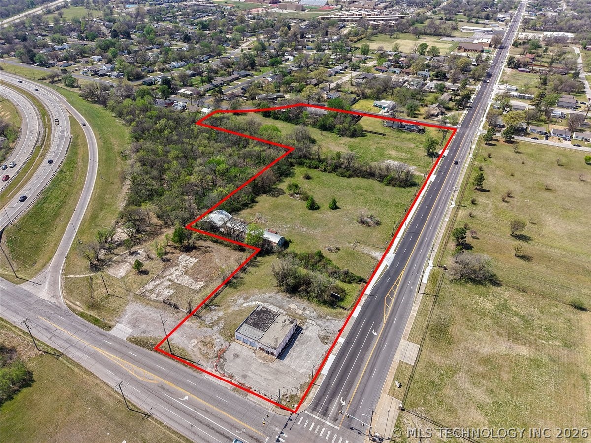 2494 N Lewis Avenue E Tulsa OK 74110