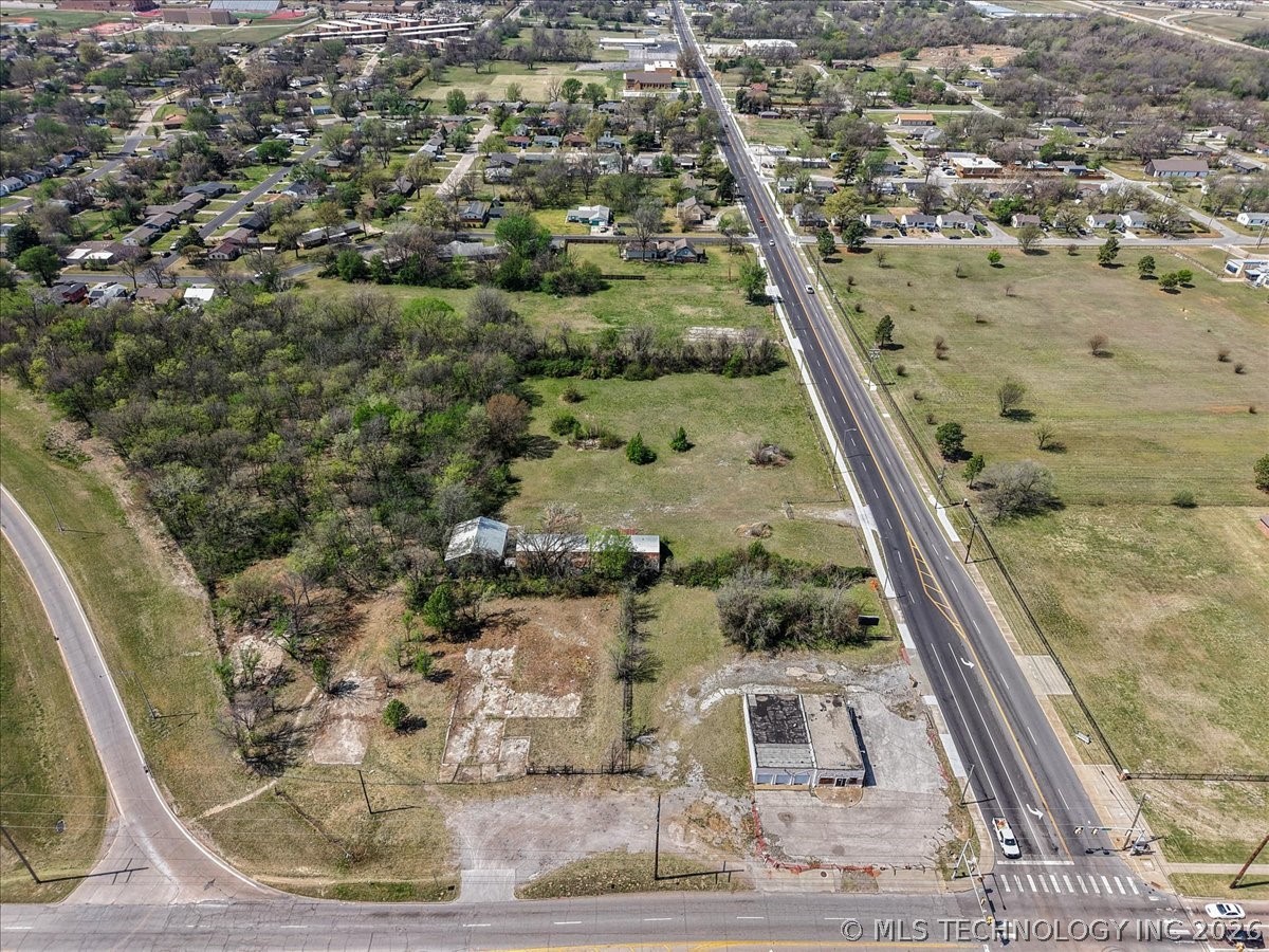 2494 N Lewis Avenue E Tulsa OK 74110