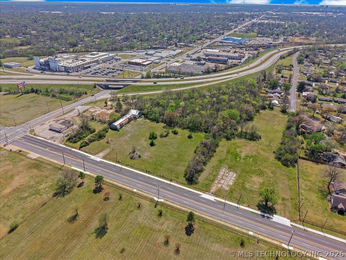 2494 N Lewis Avenue E Tulsa OK 74110
