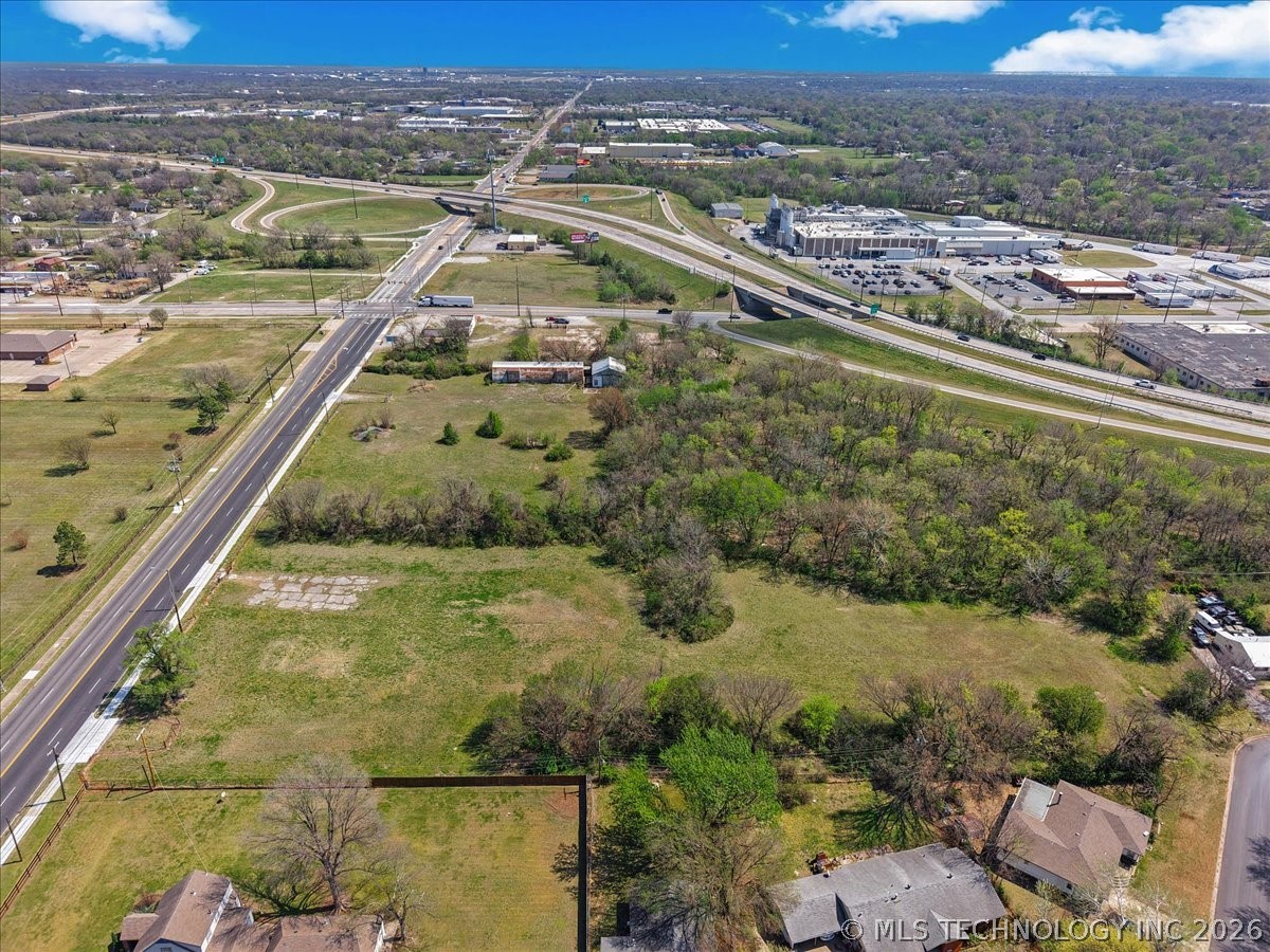 2494 N Lewis Avenue E Tulsa OK 74110