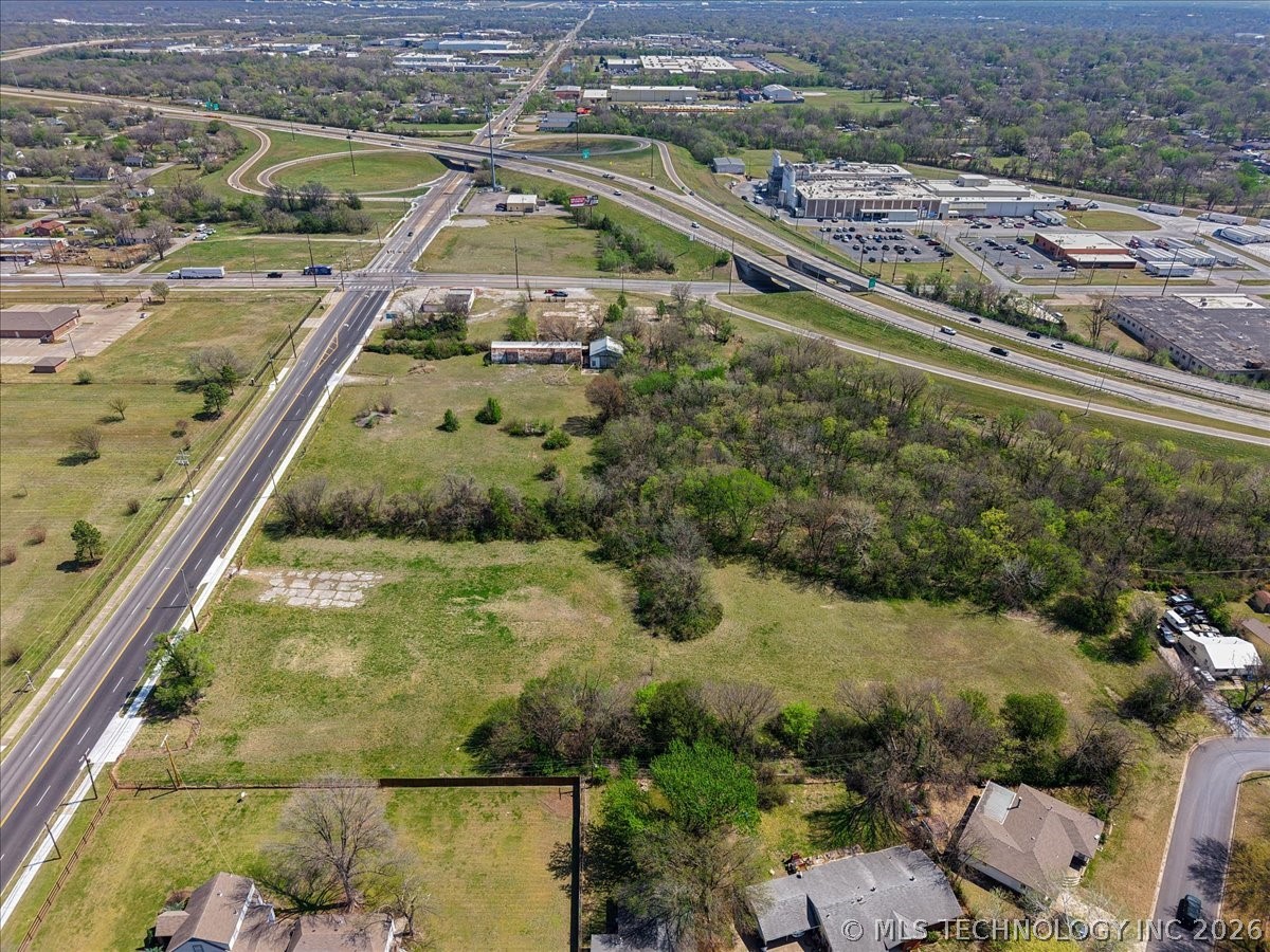 2494 N Lewis Avenue E Tulsa OK 74110