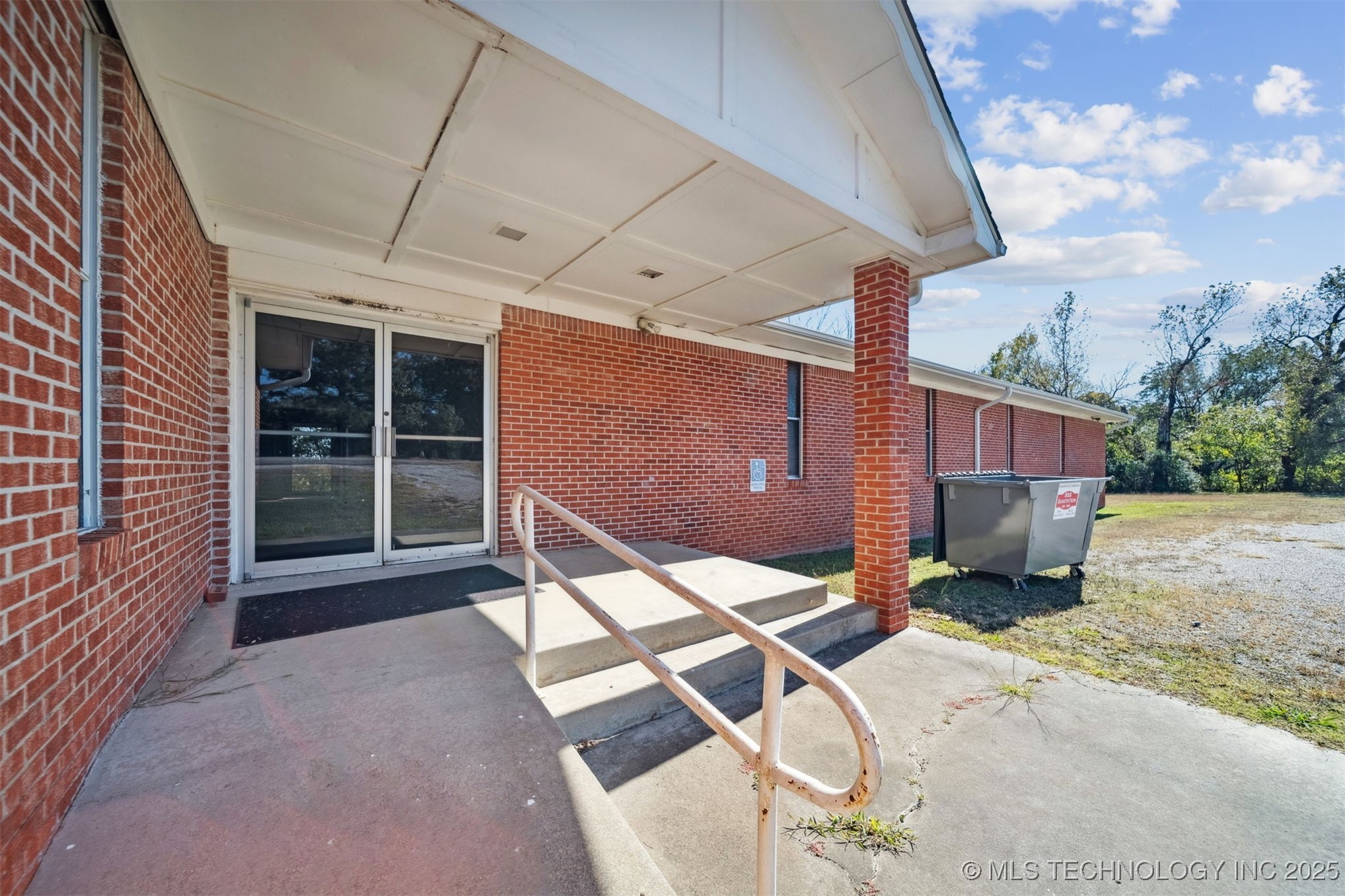 720 S Main Street Ada OK 74820
