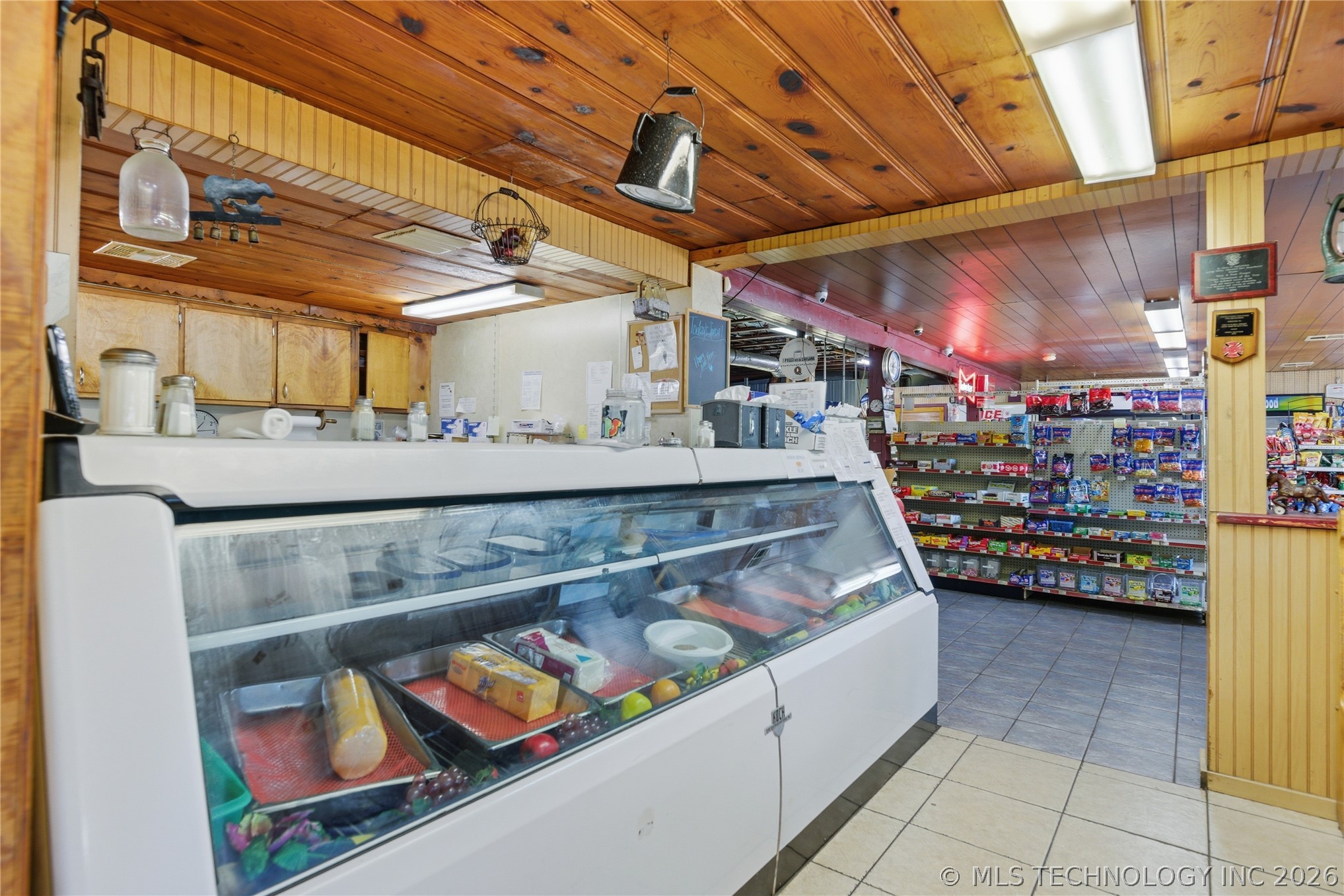 15994 N Clear Creek Road Hulbert OK 74441