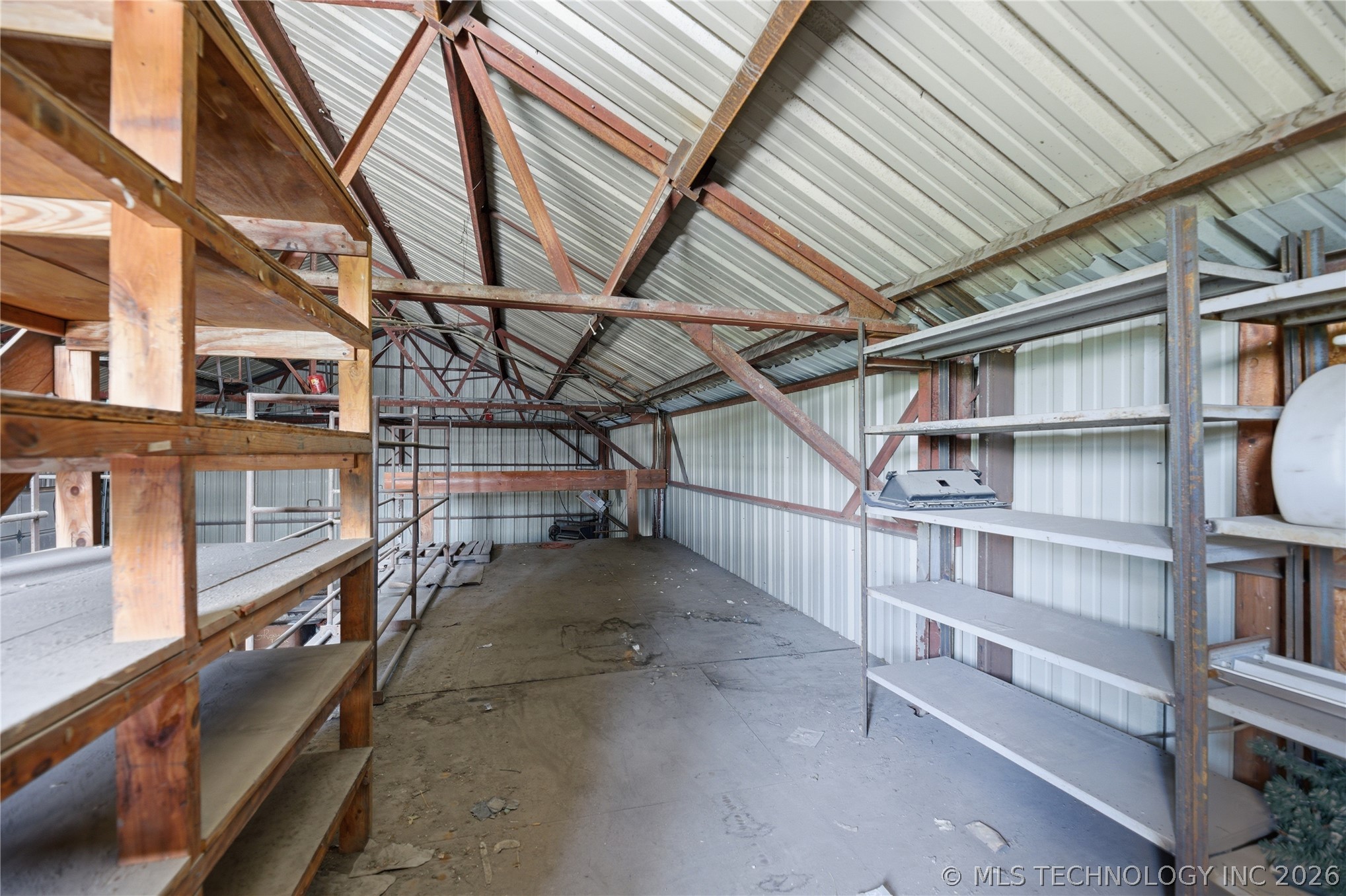 15994 N Clear Creek Road Hulbert OK 74441