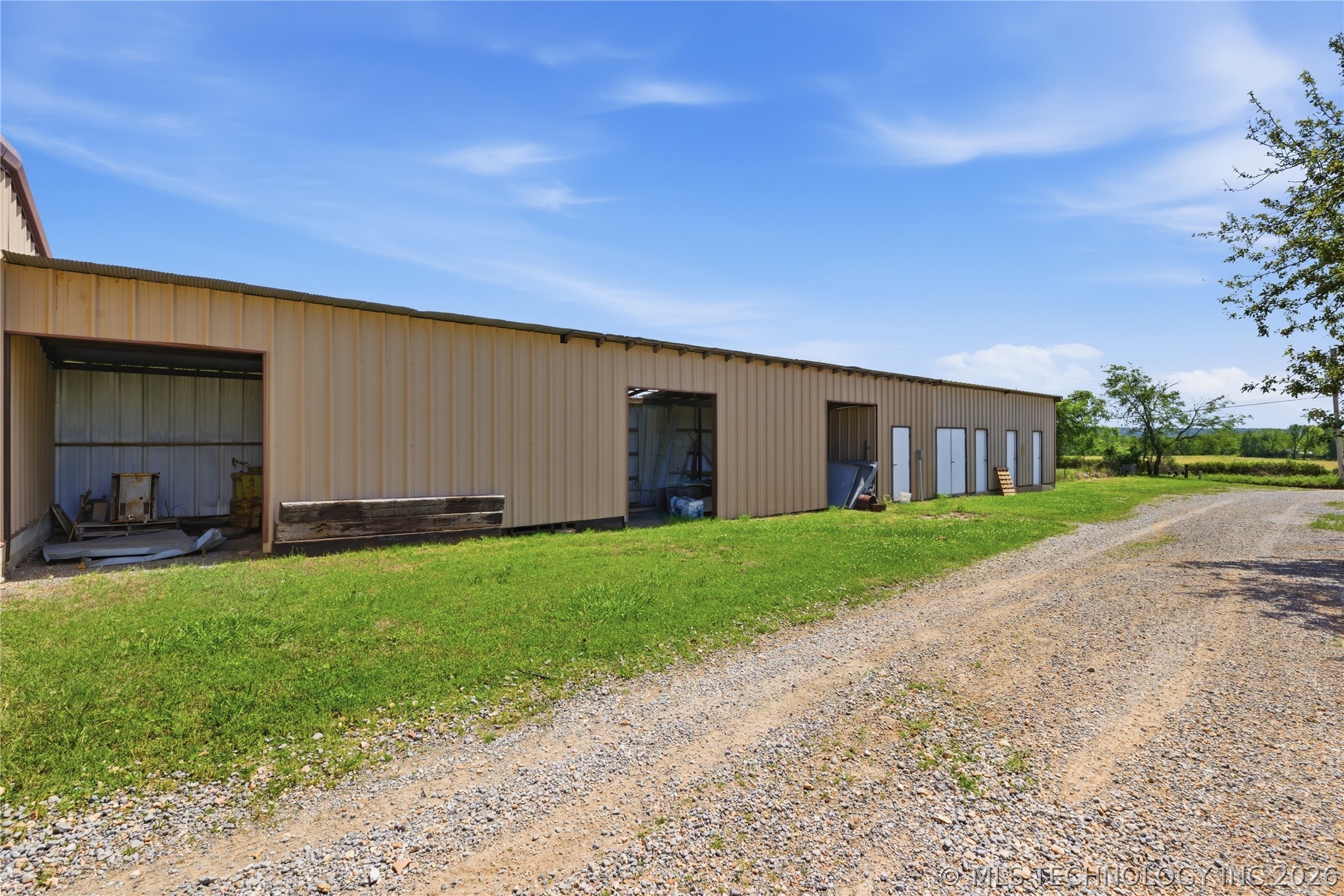 15994 N Clear Creek Road Hulbert OK 74441