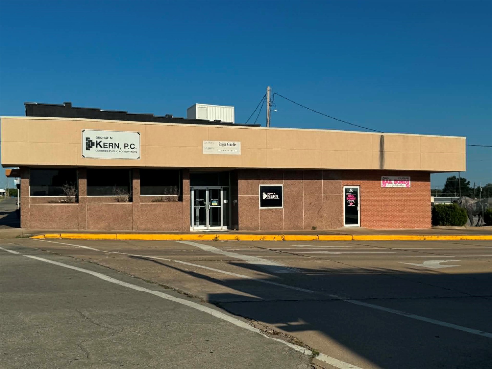 300 E Chotaw Avenue Mcalester OK 74501