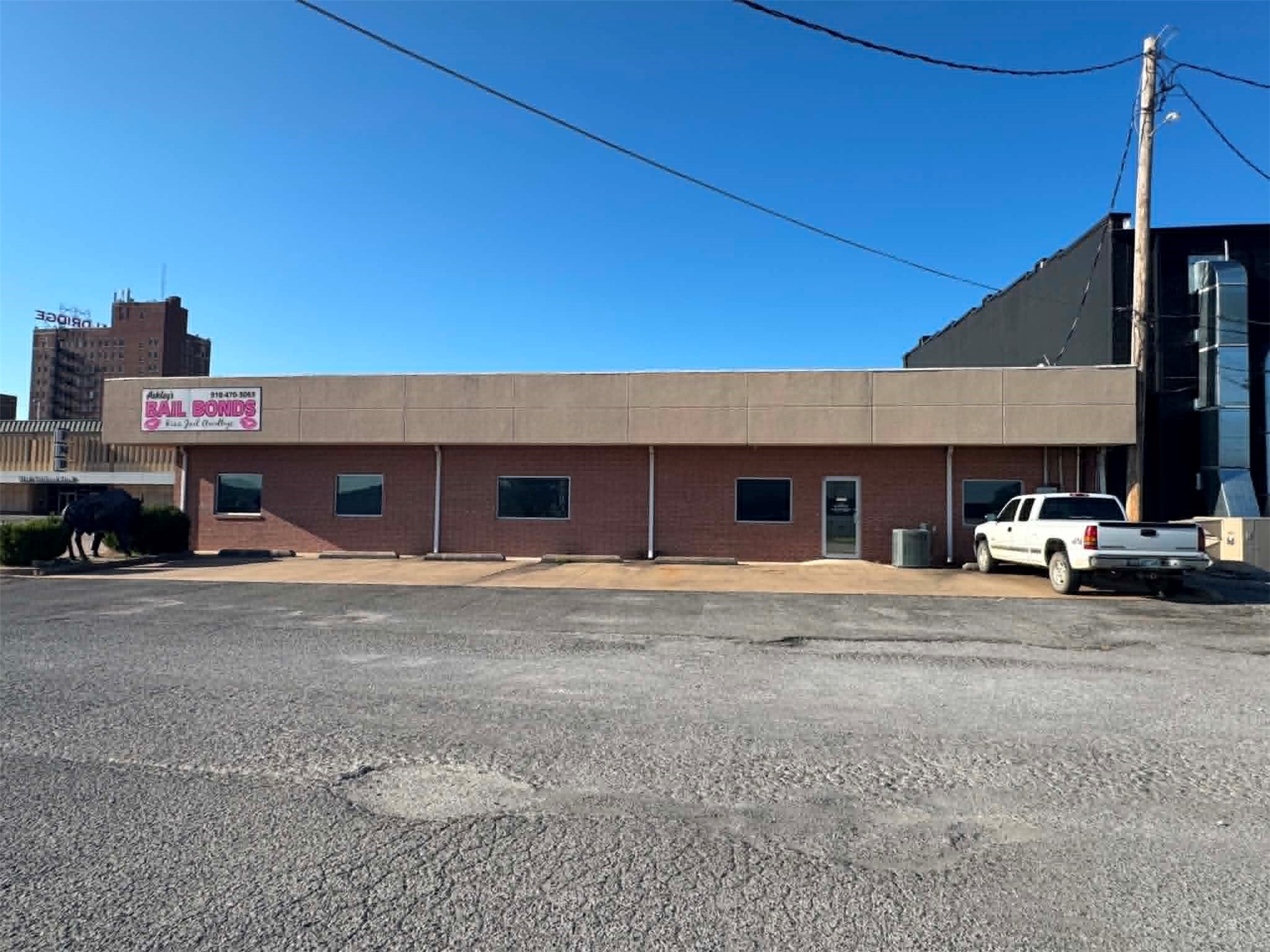 300 E Chotaw Avenue Mcalester OK 74501