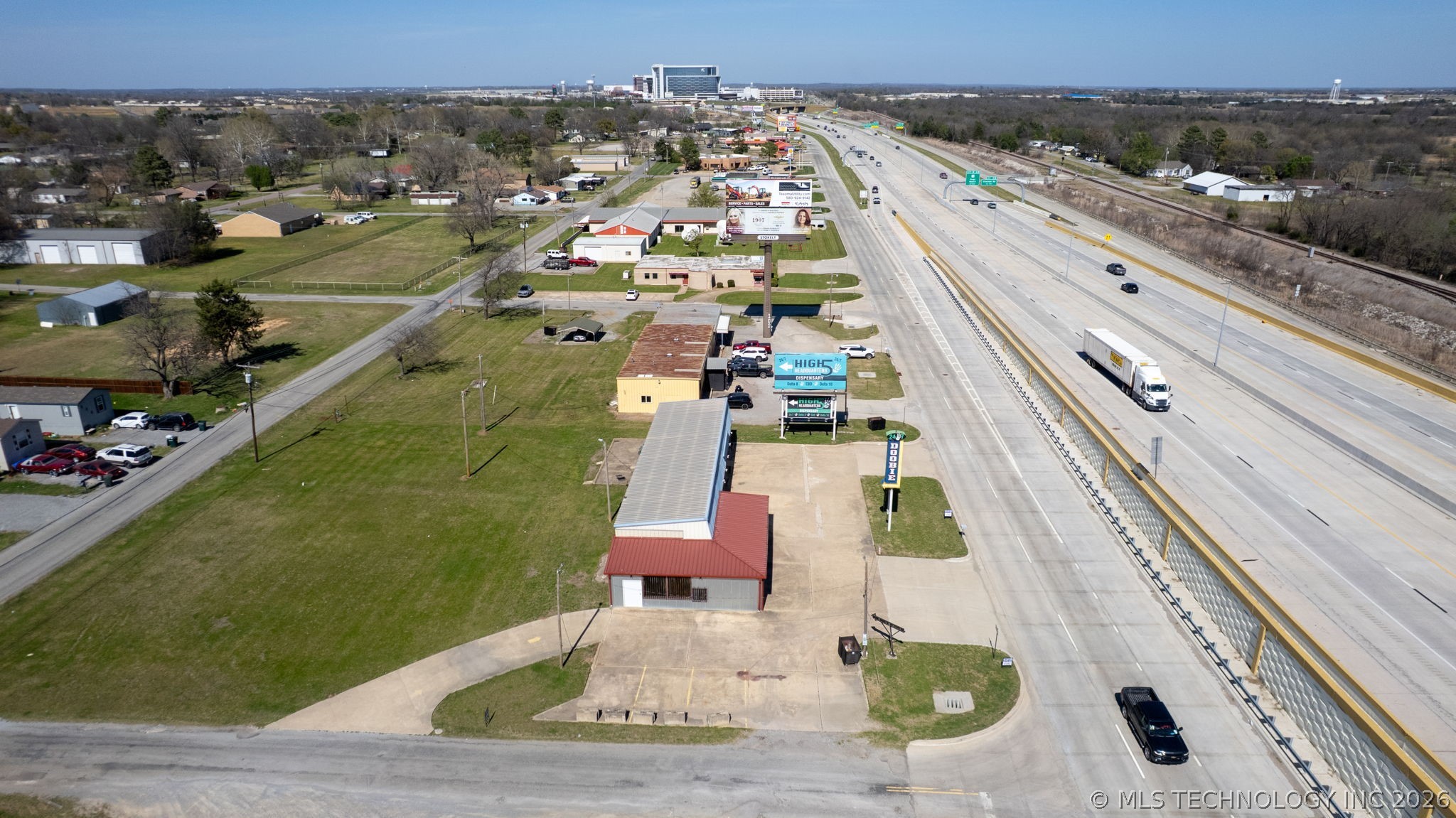 303 N Service Road Calera OK 74730