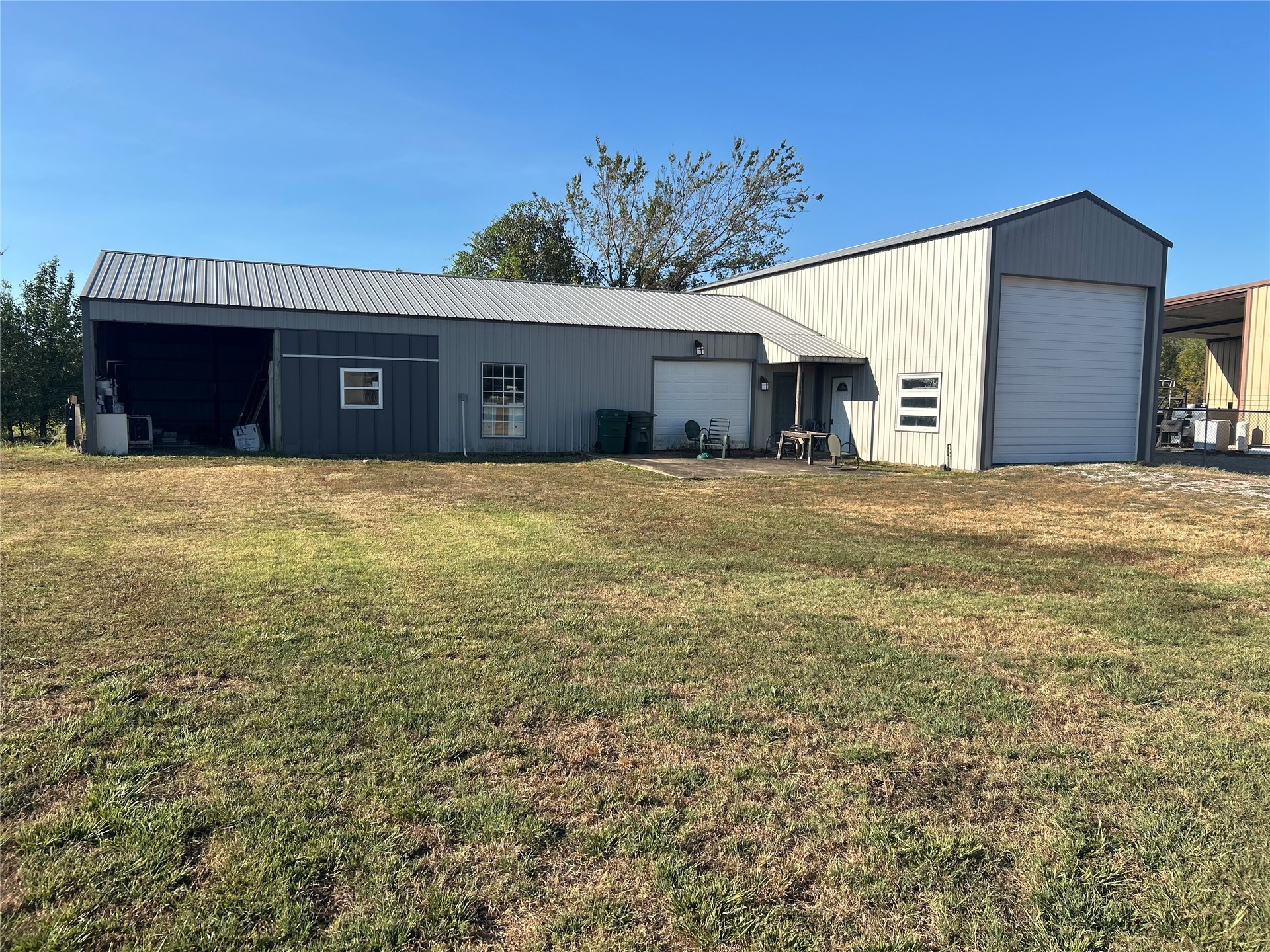 3200 W Cherokee Avenue Sallisaw OK 74955
