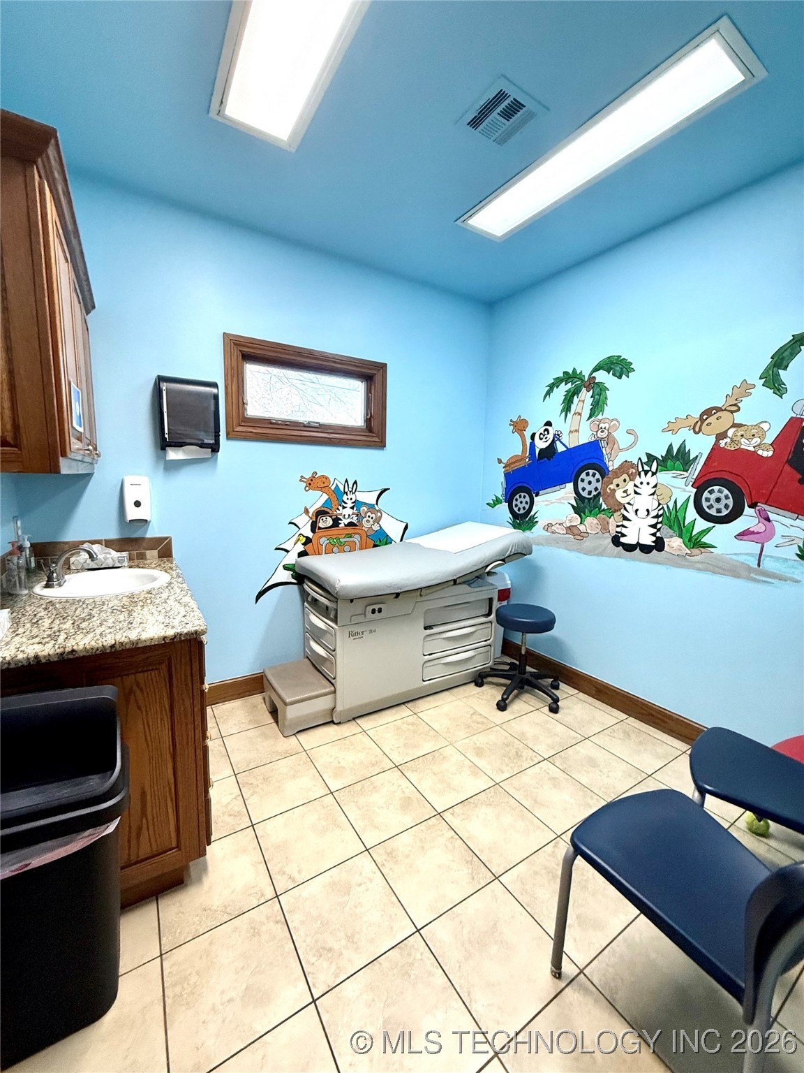 709 E Downing Street Tahlequah OK 74464