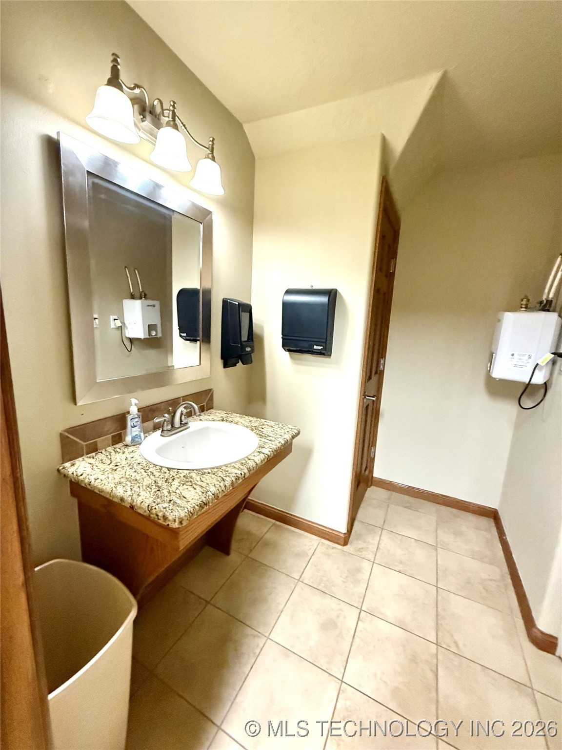 709 E Downing Street Tahlequah OK 74464