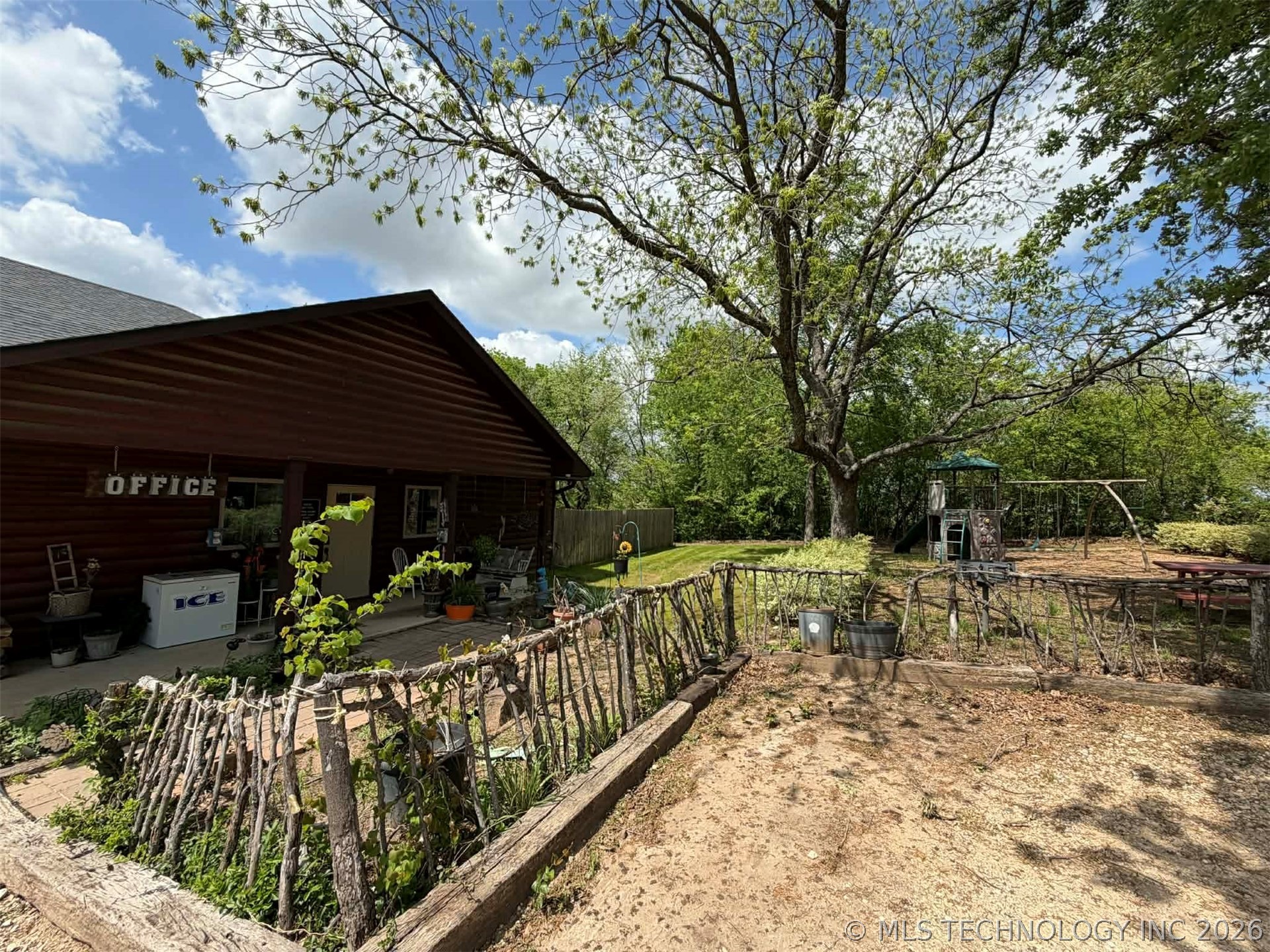 11061 Highway 70 Kingston OK 73439