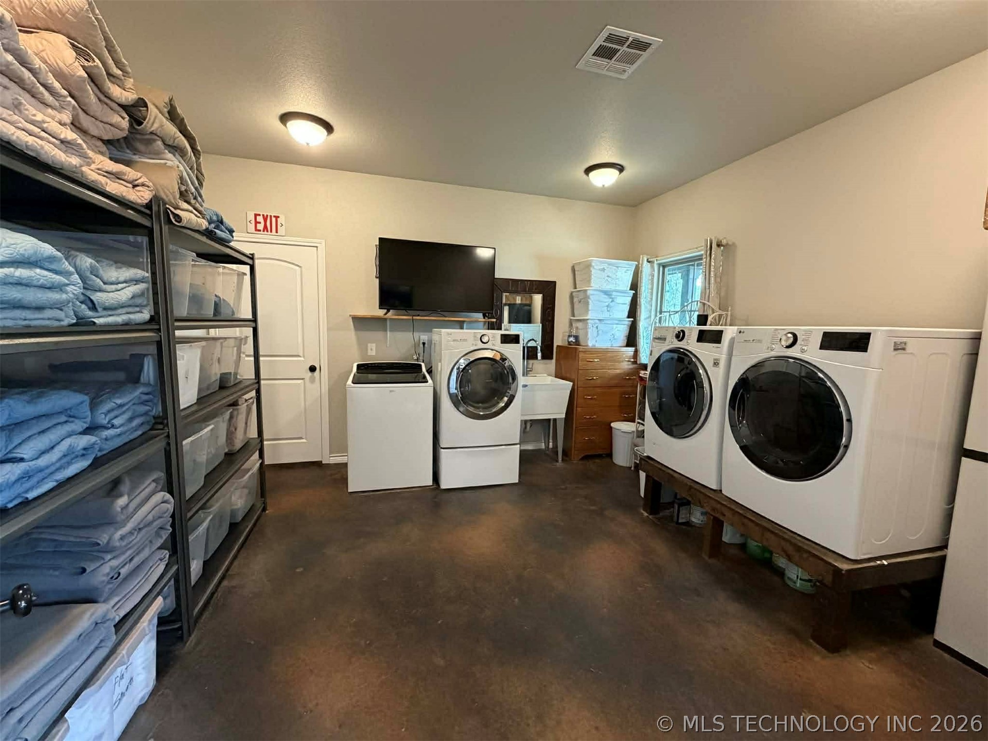 11061 Highway 70 Kingston OK 73439