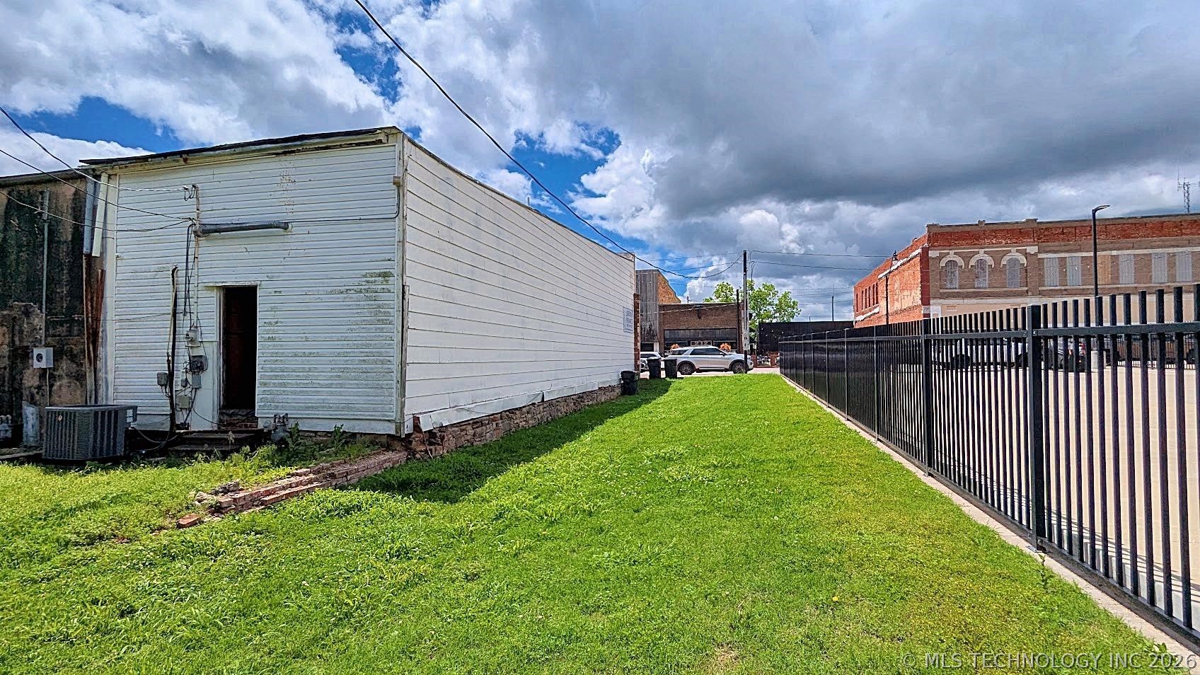 215 E 6th Street Okmulgee OK 74447