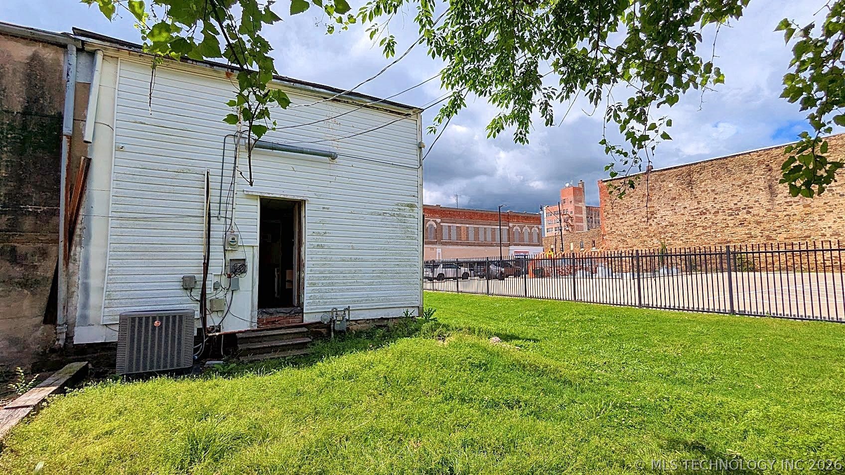215 E 6th Street Okmulgee OK 74447