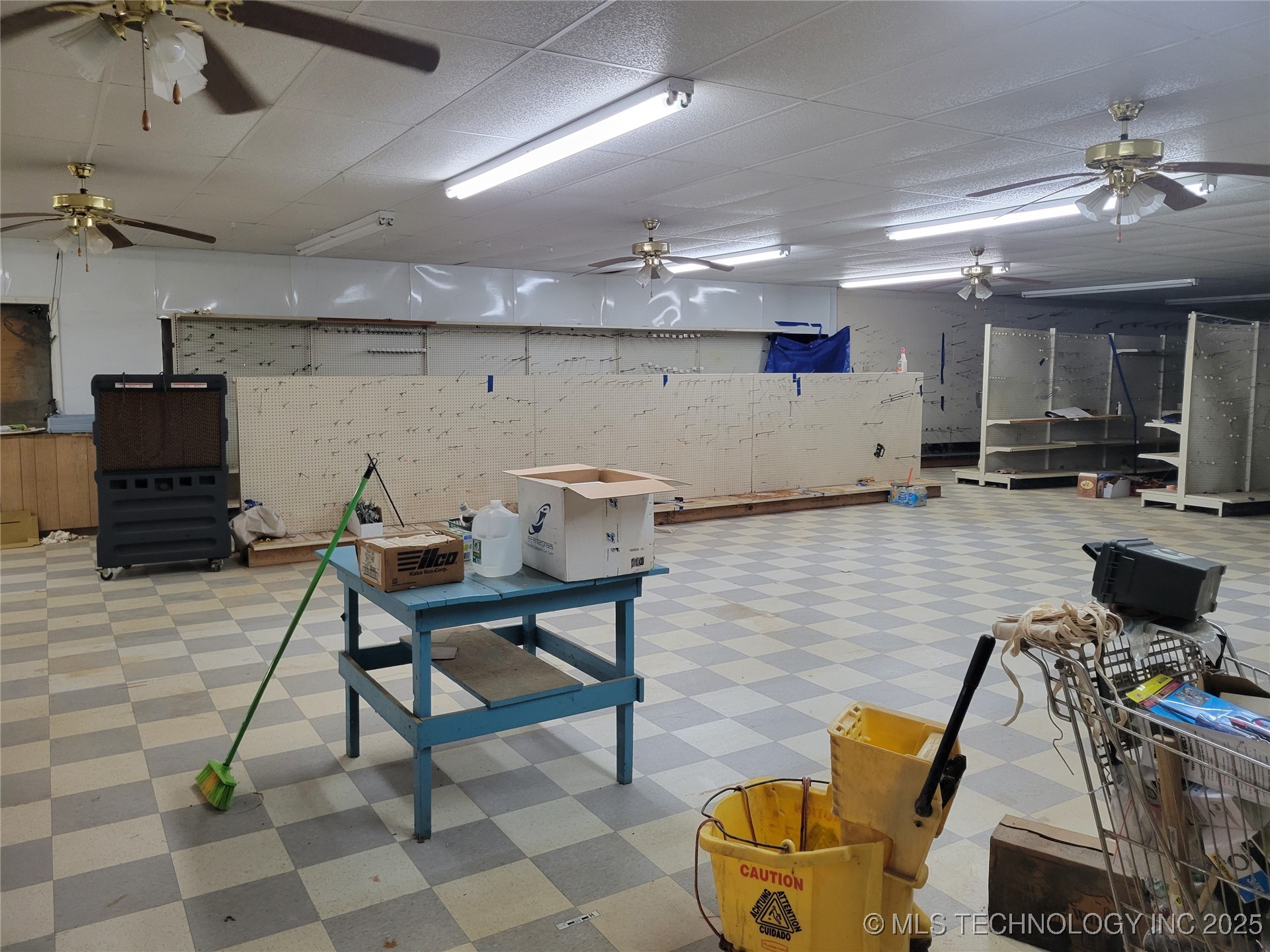 203 W Broadway Street Kinta OK 74552