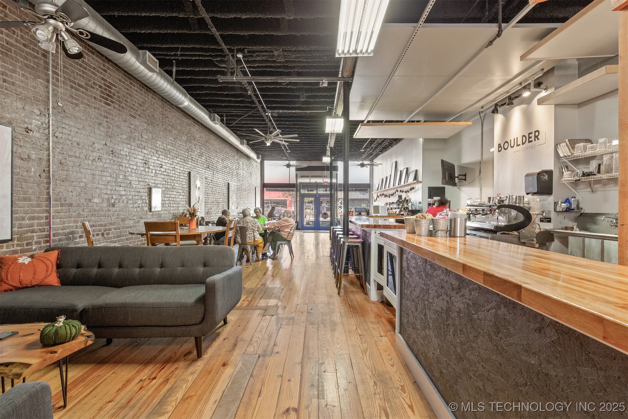 118 N Main Street Sand Springs OK 74063