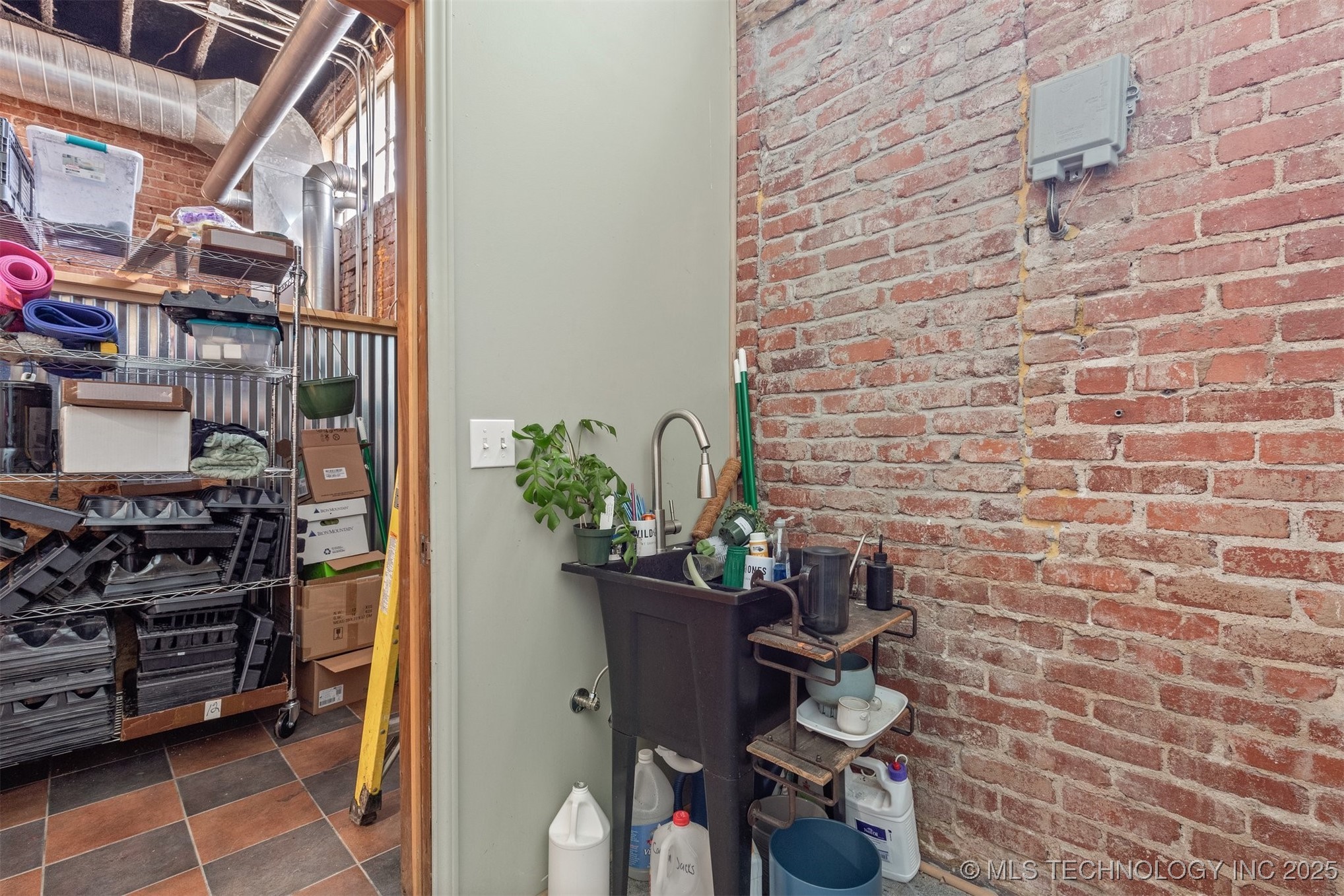 118 N Main Street Sand Springs OK 74063
