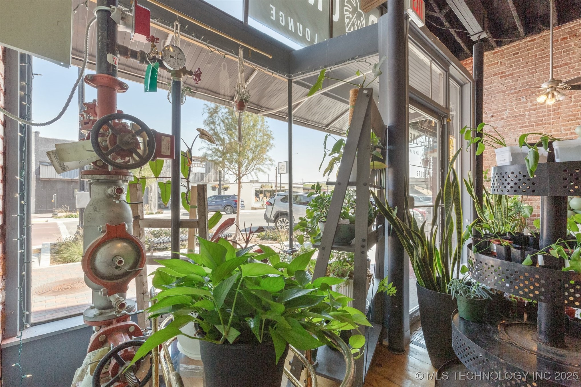 118 N Main Street Sand Springs OK 74063