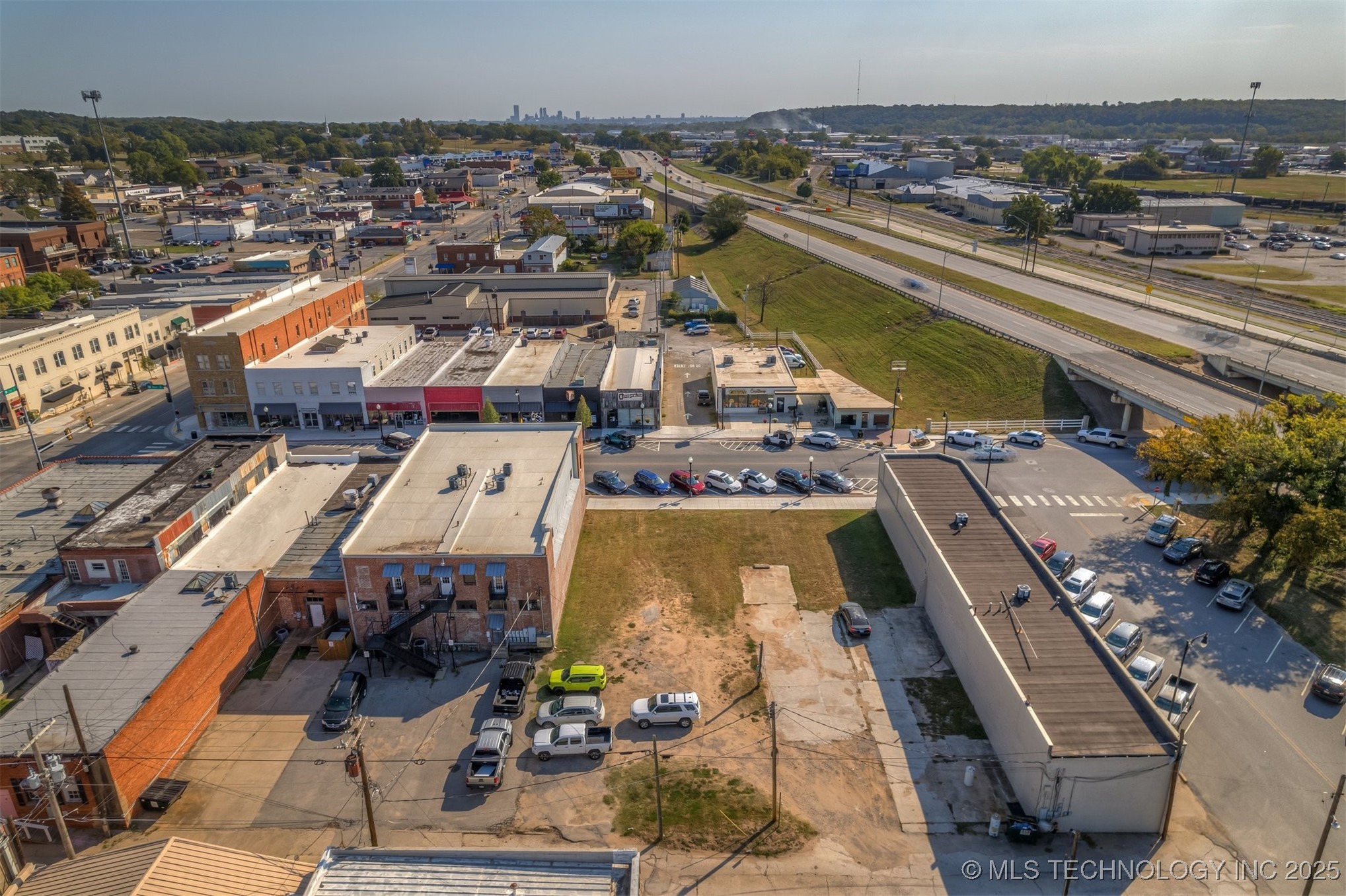118 N Main Street Sand Springs OK 74063