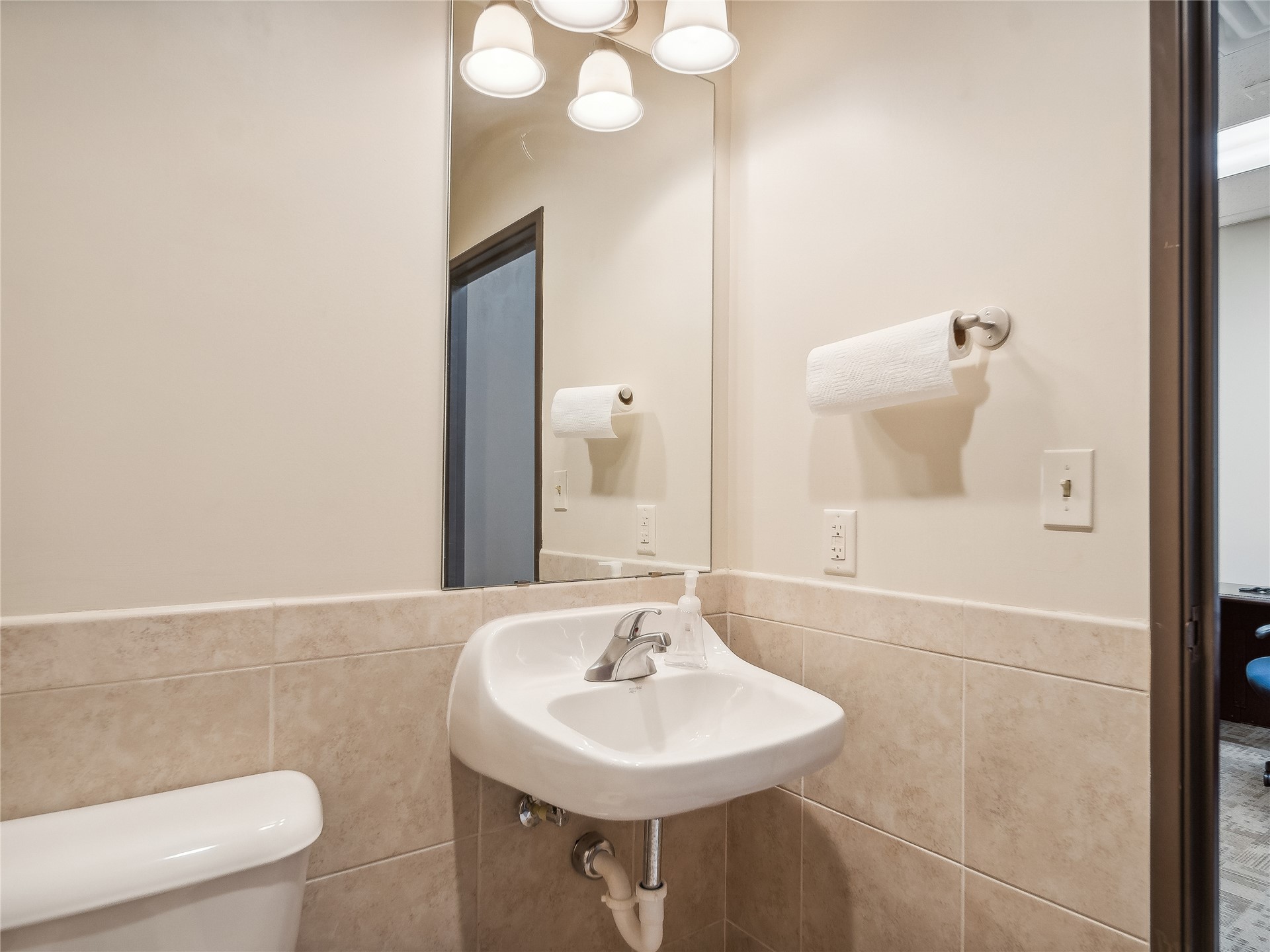 2005 N Yellowood Avenue Broken Arrow OK 74012