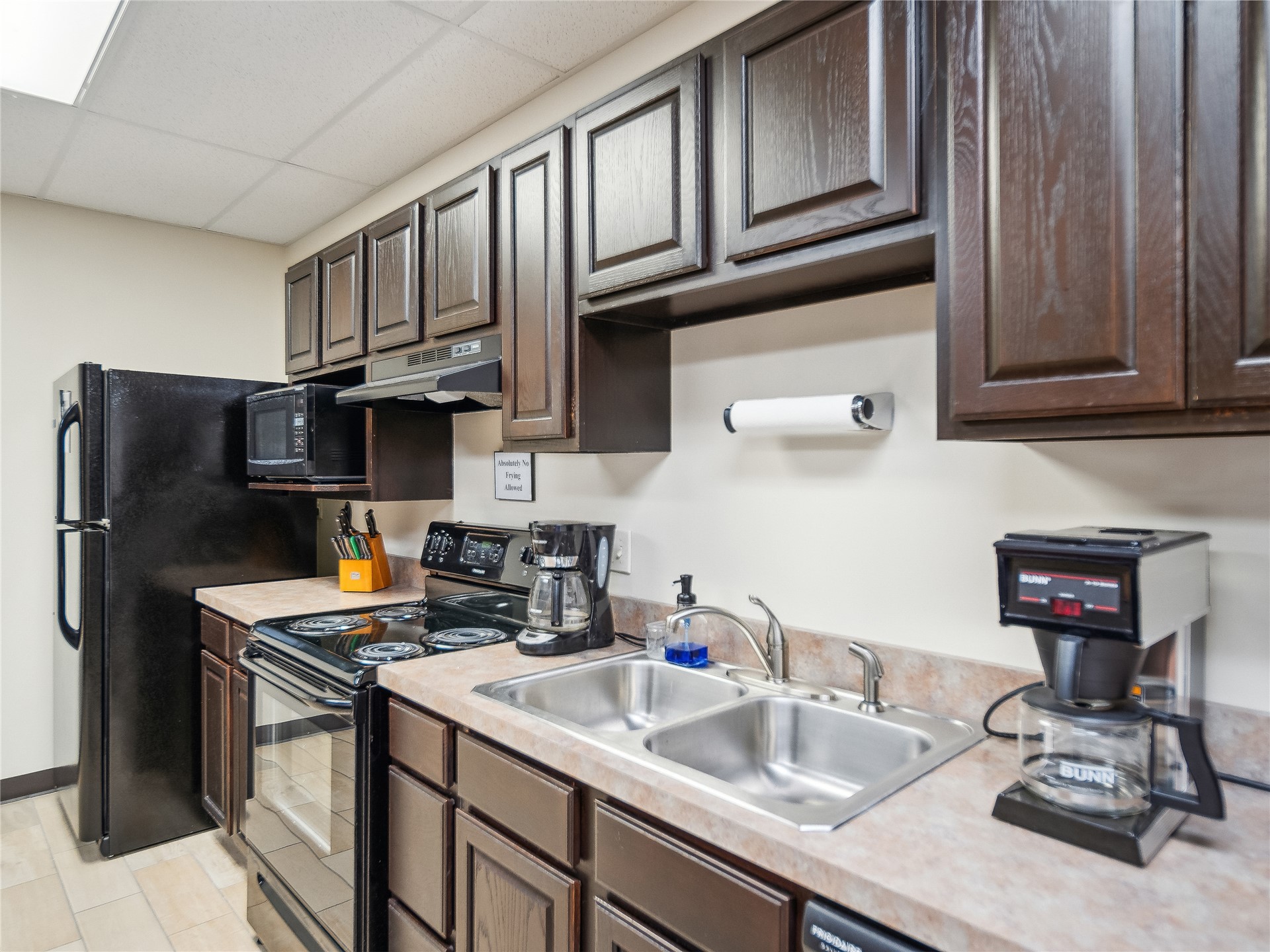 2005 N Yellowood Avenue Broken Arrow OK 74012