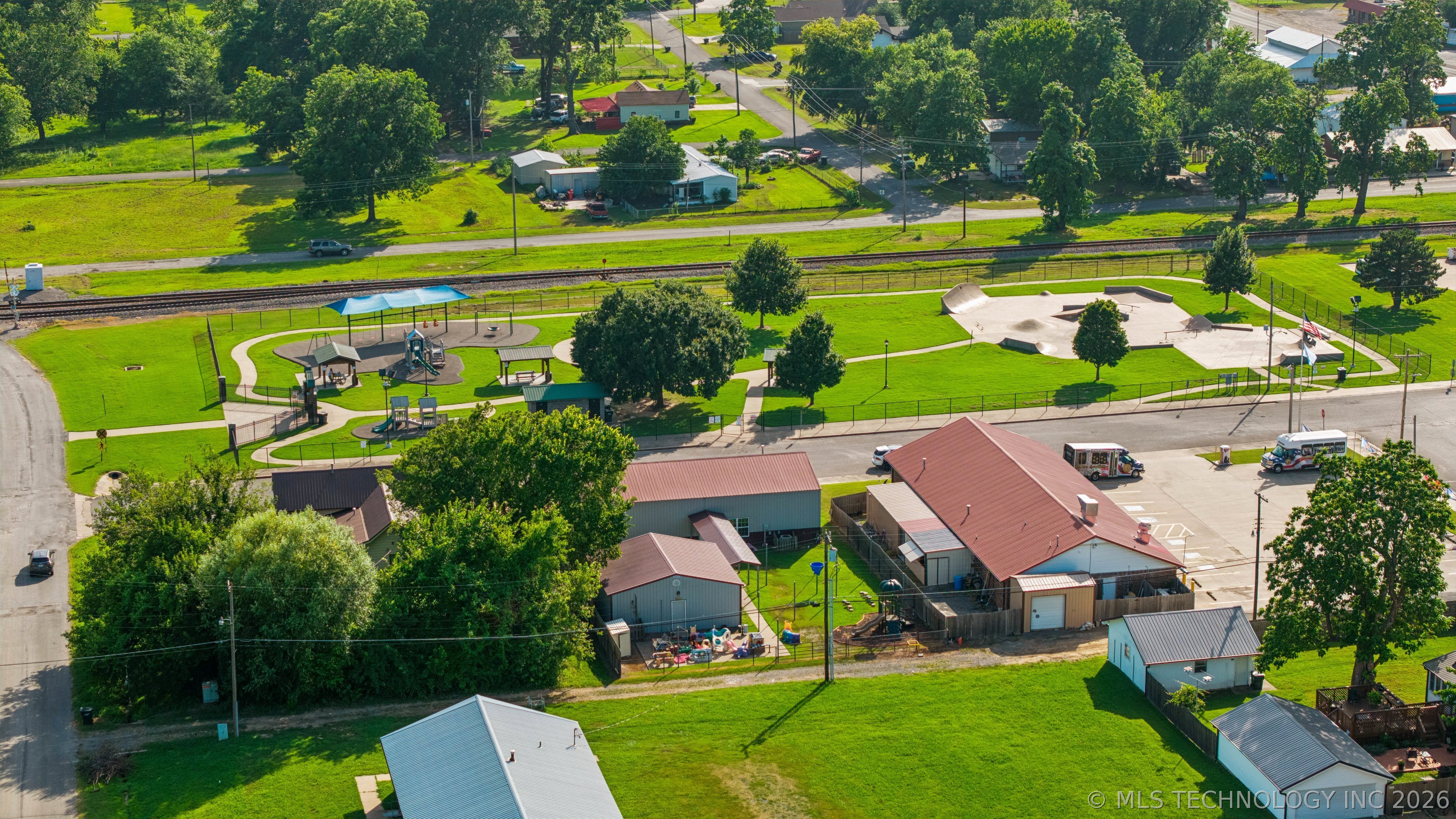 206 SE Railroad Street Fort Gibson OK 74434