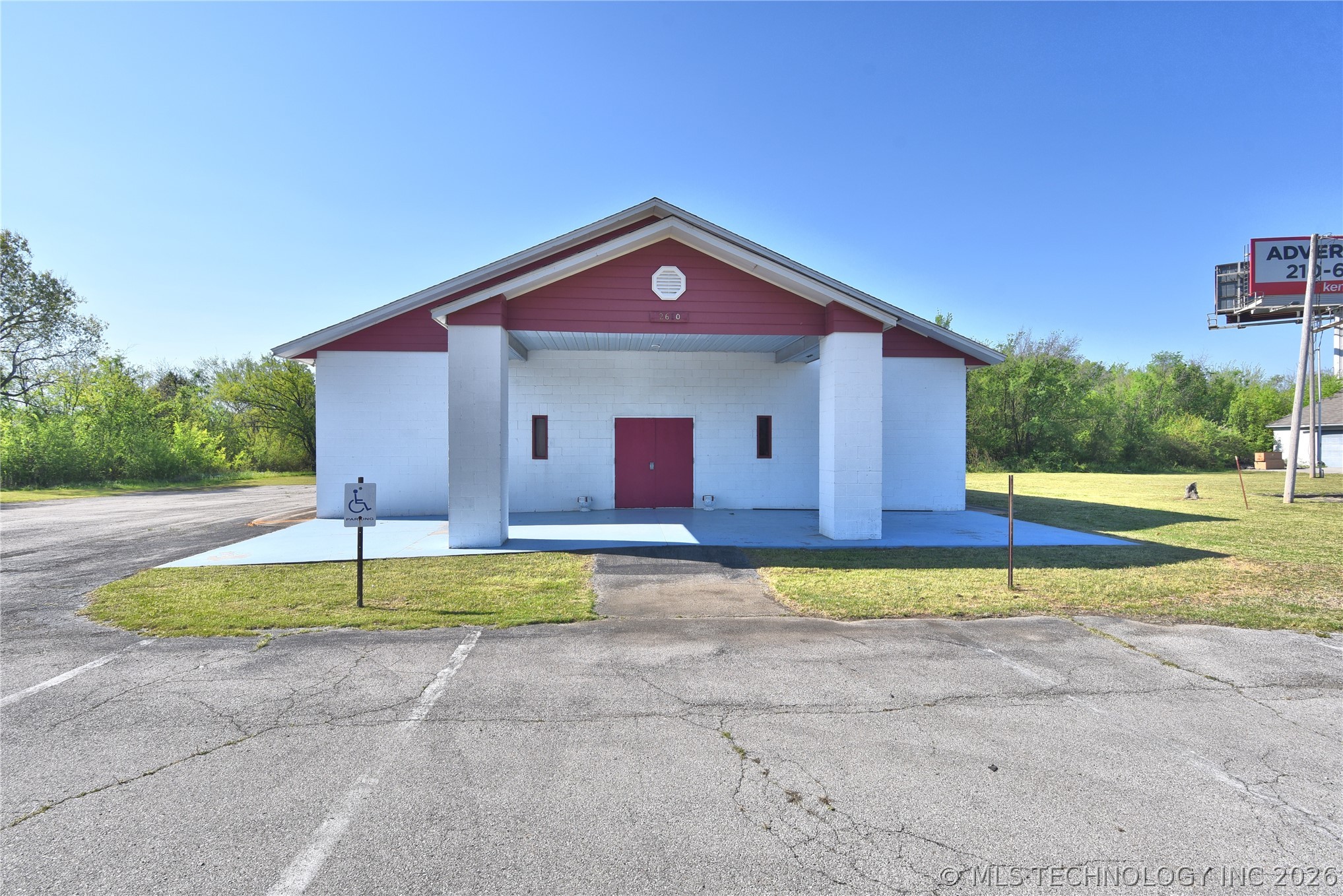 2610 E Apache Street Tulsa OK 74110