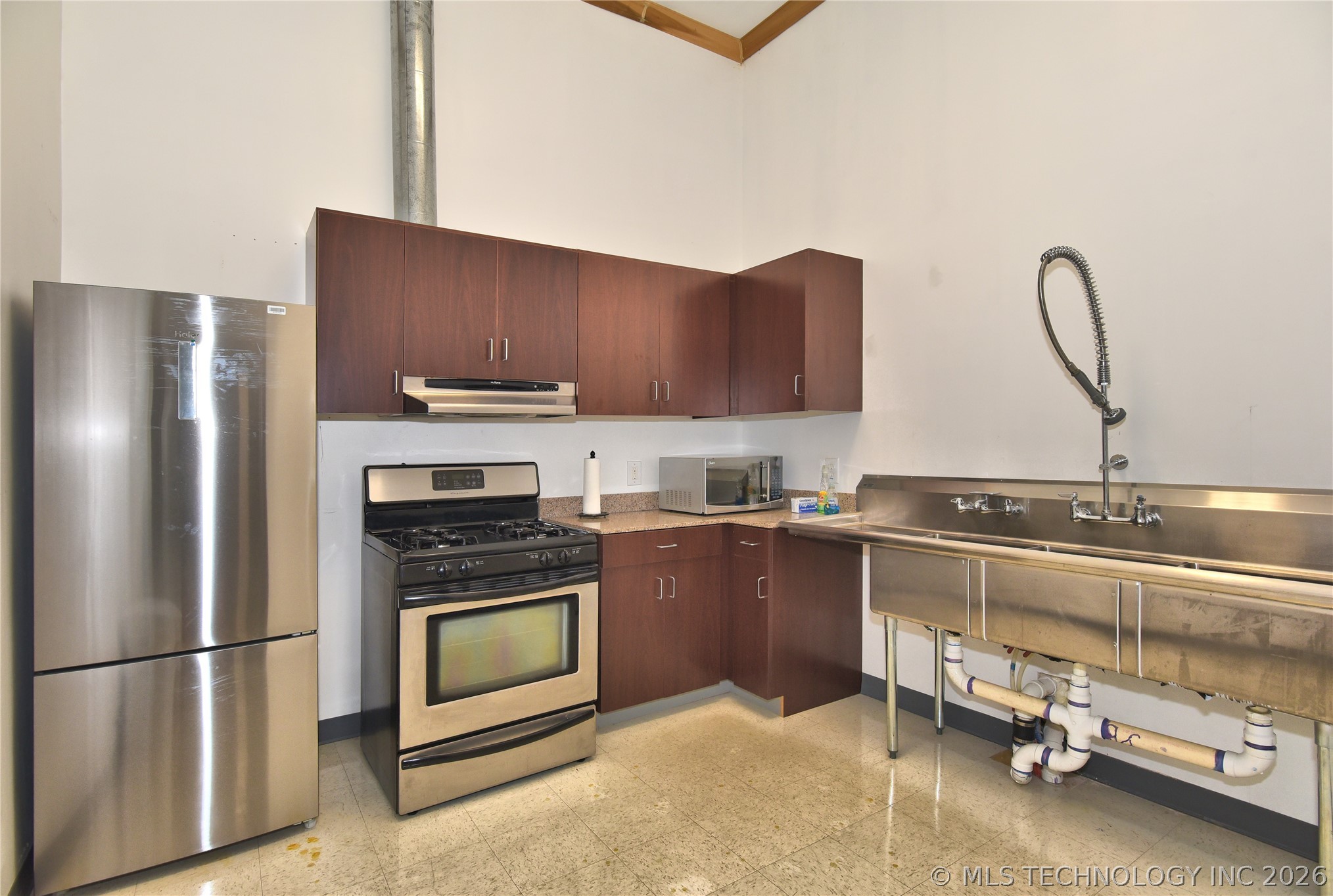 2610 E Apache Street Tulsa OK 74110