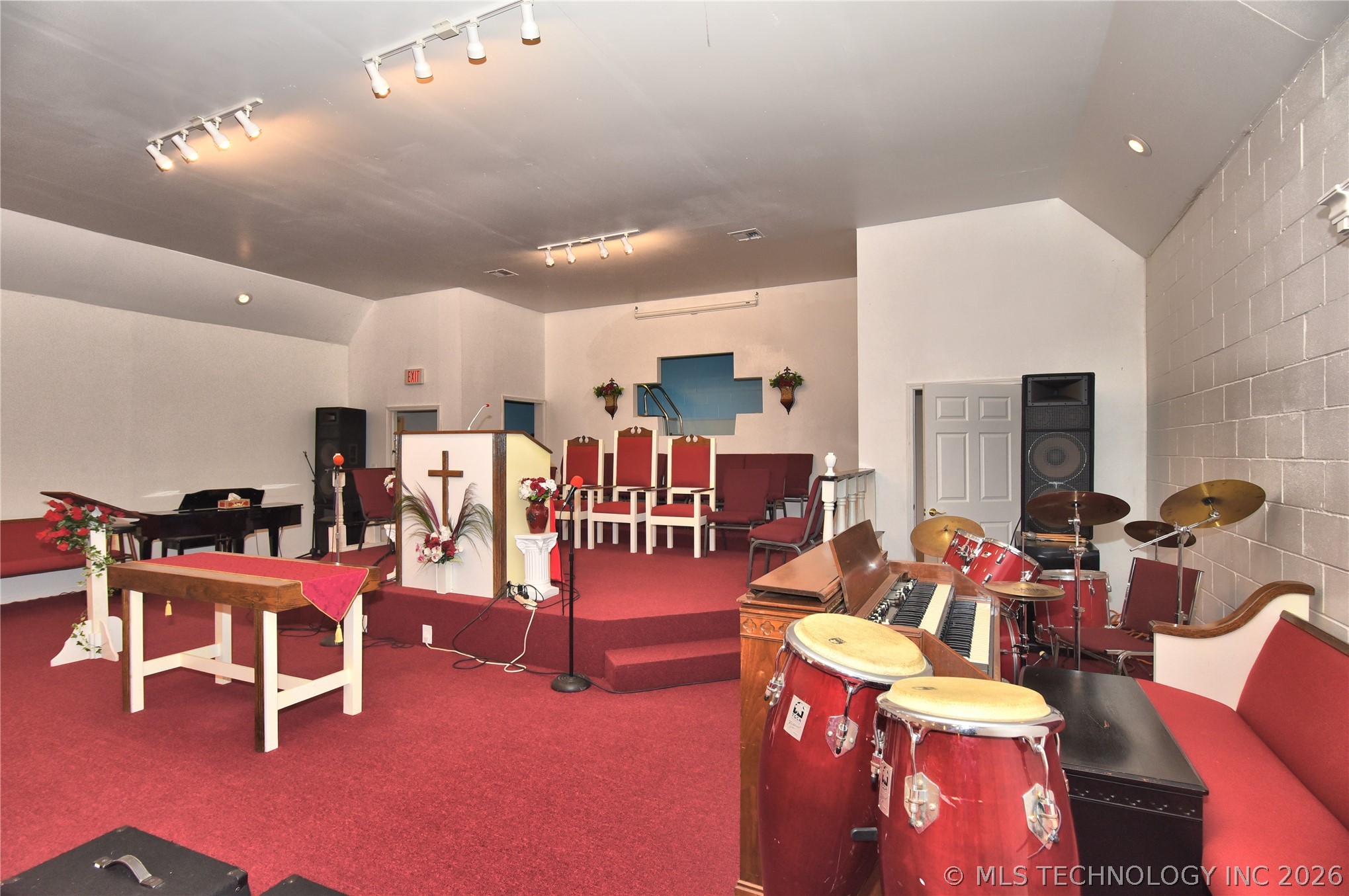 2610 E Apache Street Tulsa OK 74110