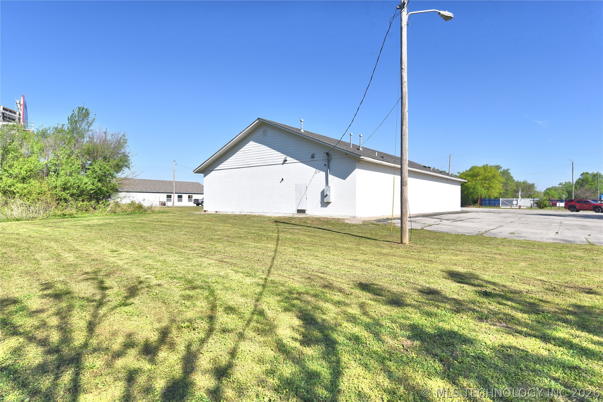 2610 E Apache Street Tulsa OK 74110