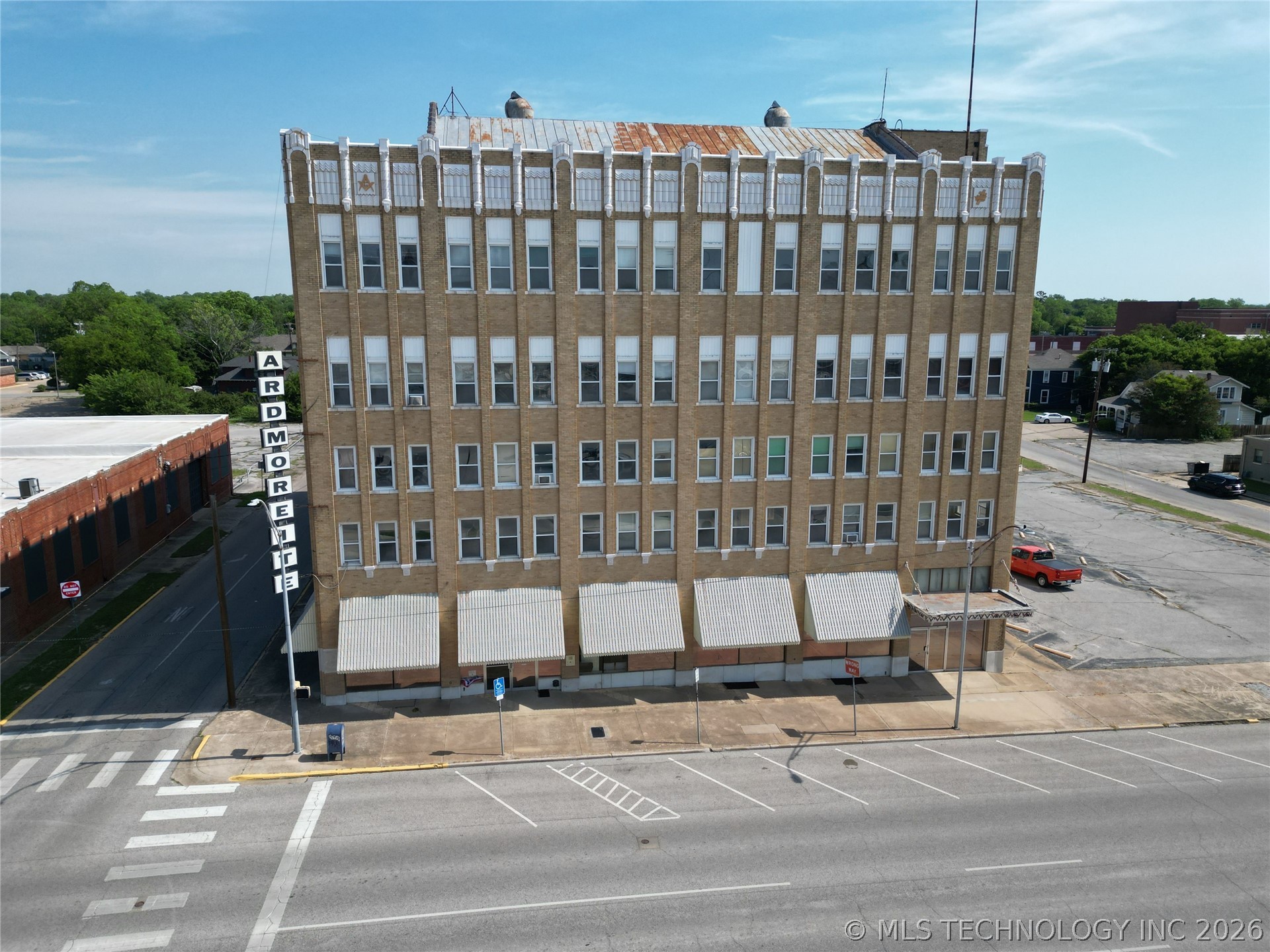 115 W Broadway Street Ardmore OK 73401