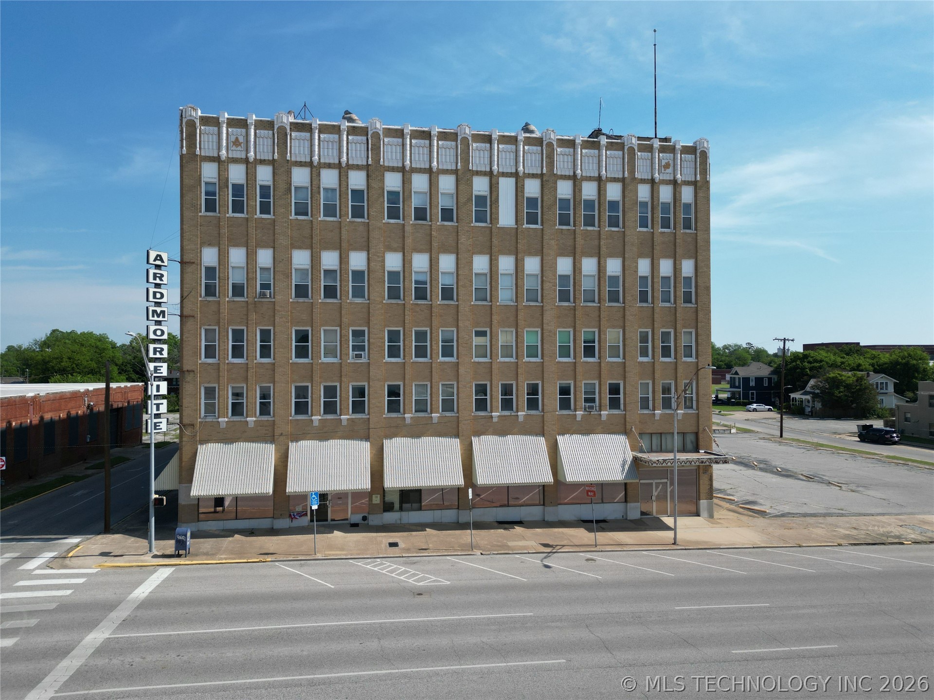 115 W Broadway Street Ardmore OK 73401