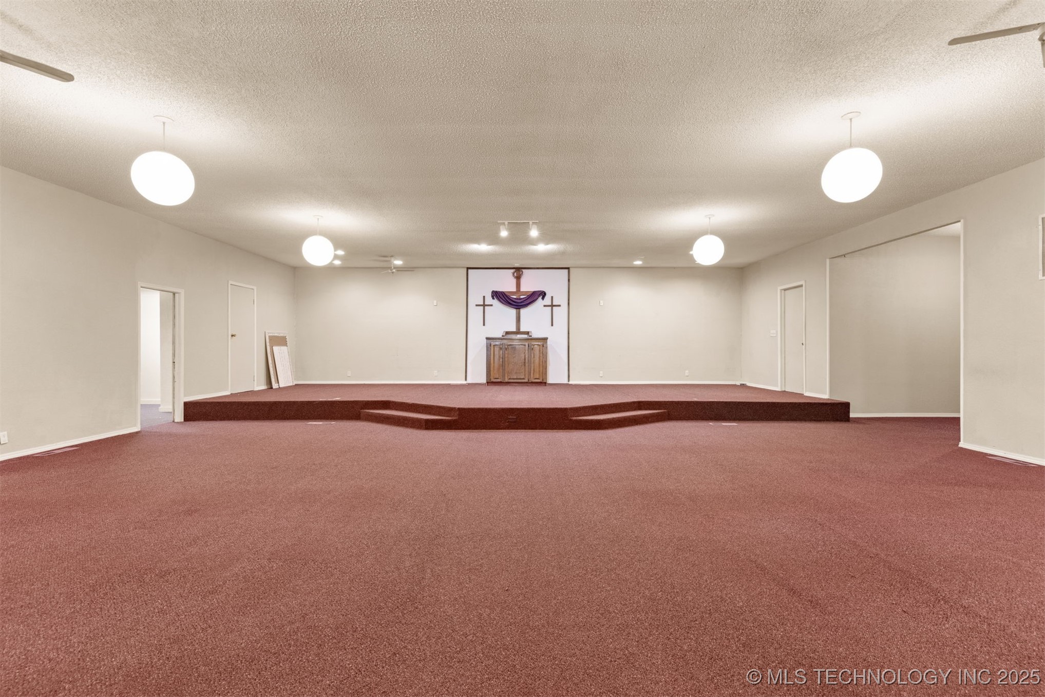 215 S Bixby Street Coweta OK 74429