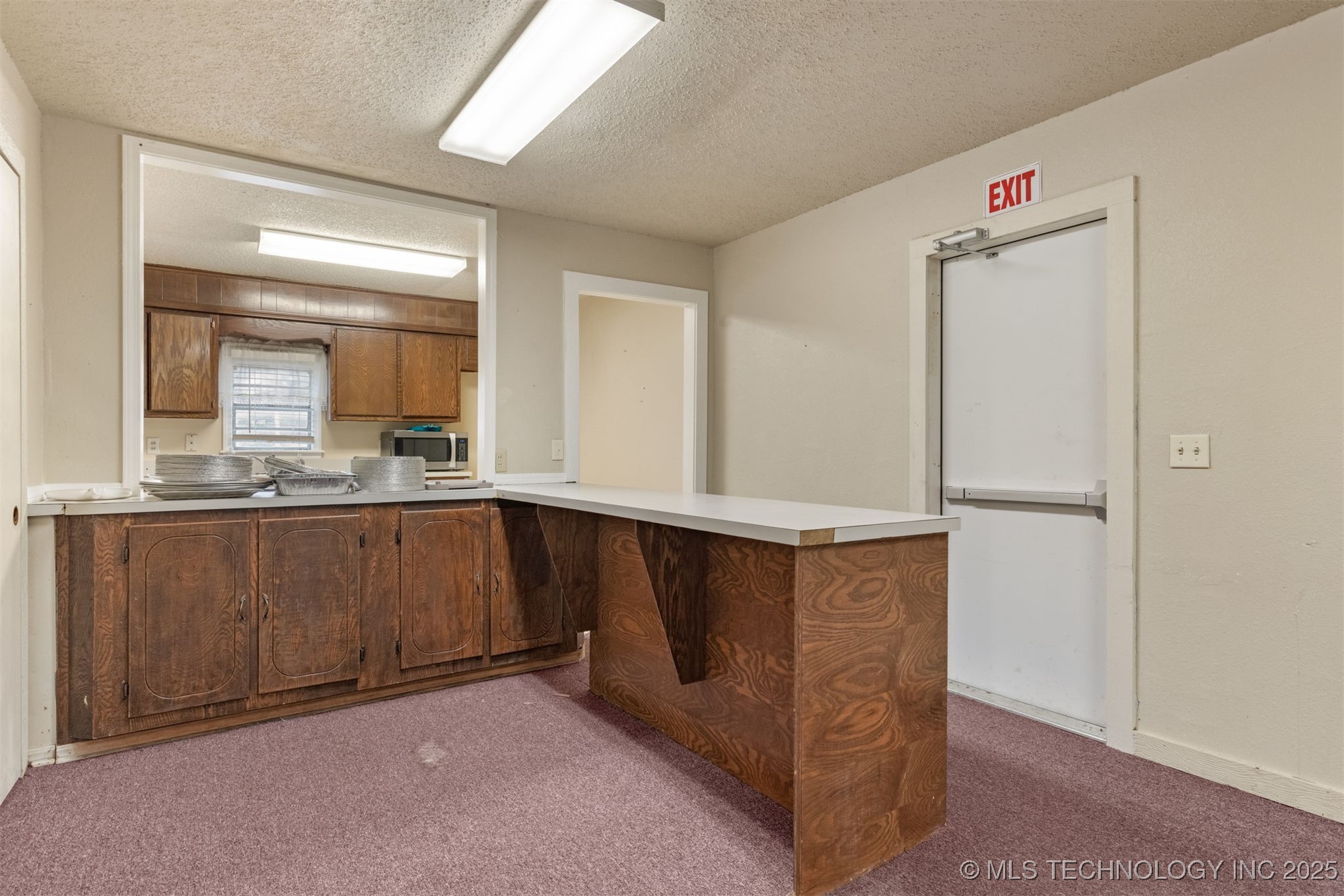 215 S Bixby Street Coweta OK 74429