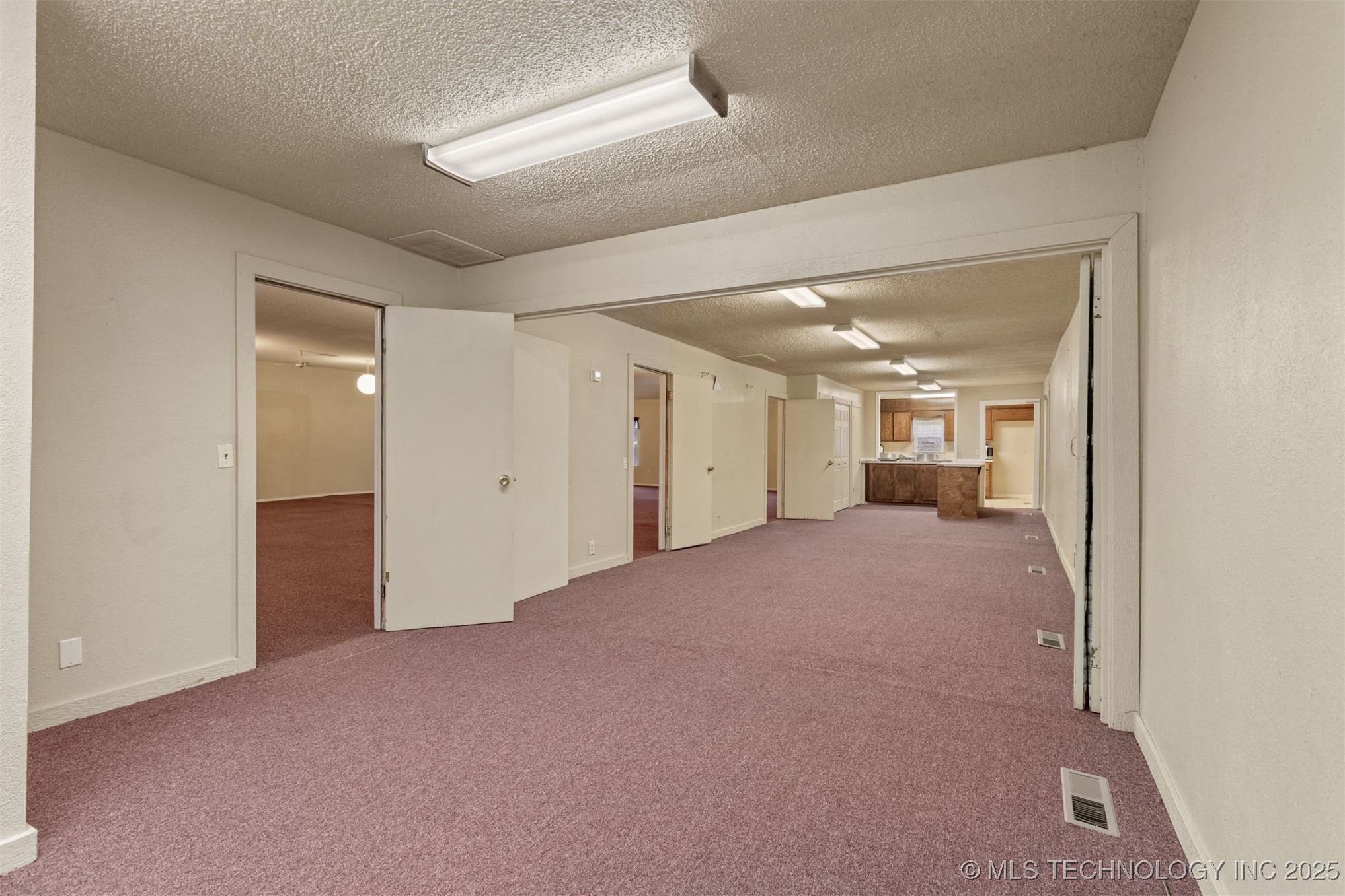 215 S Bixby Street Coweta OK 74429