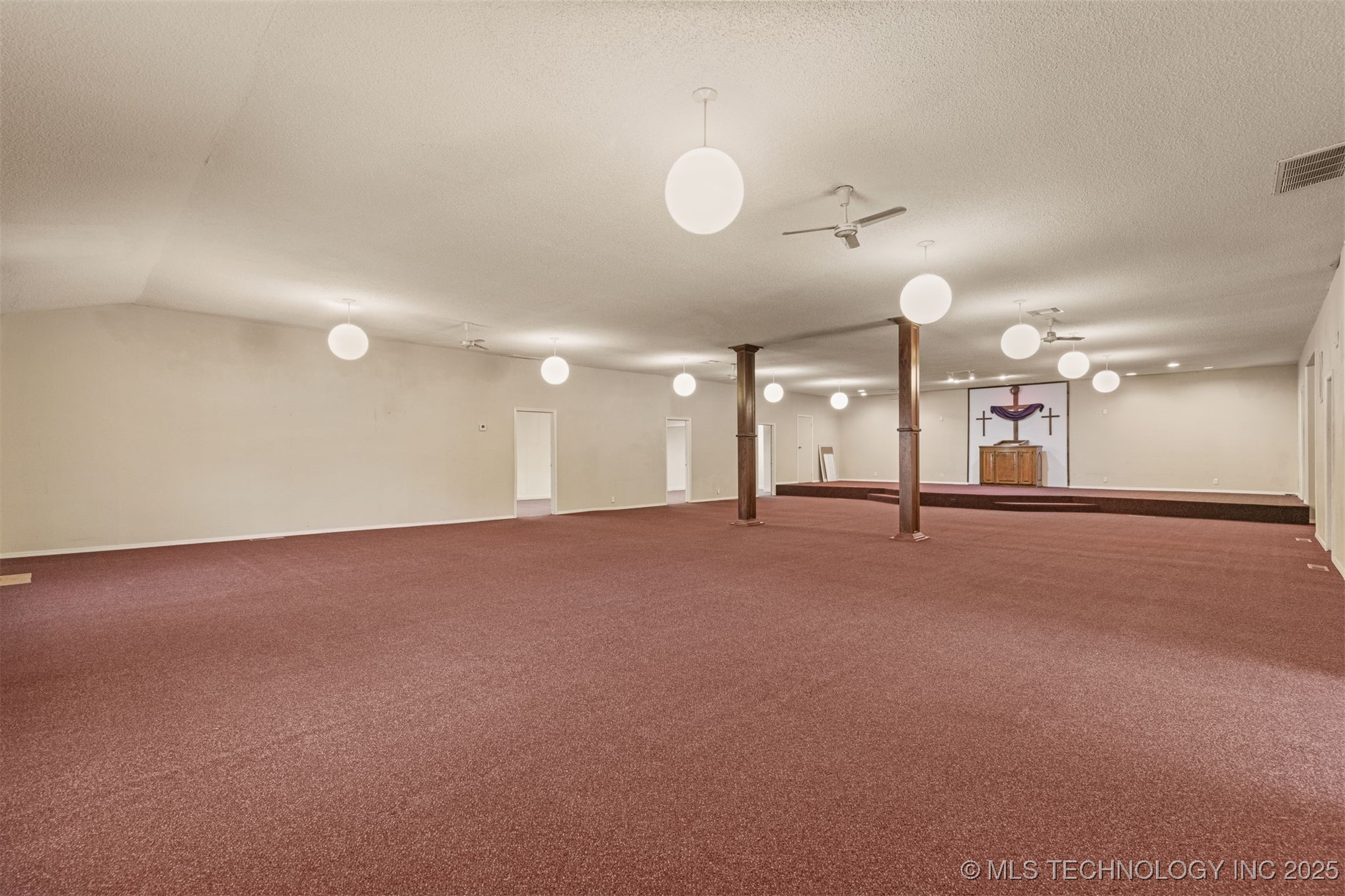 215 S Bixby Street Coweta OK 74429